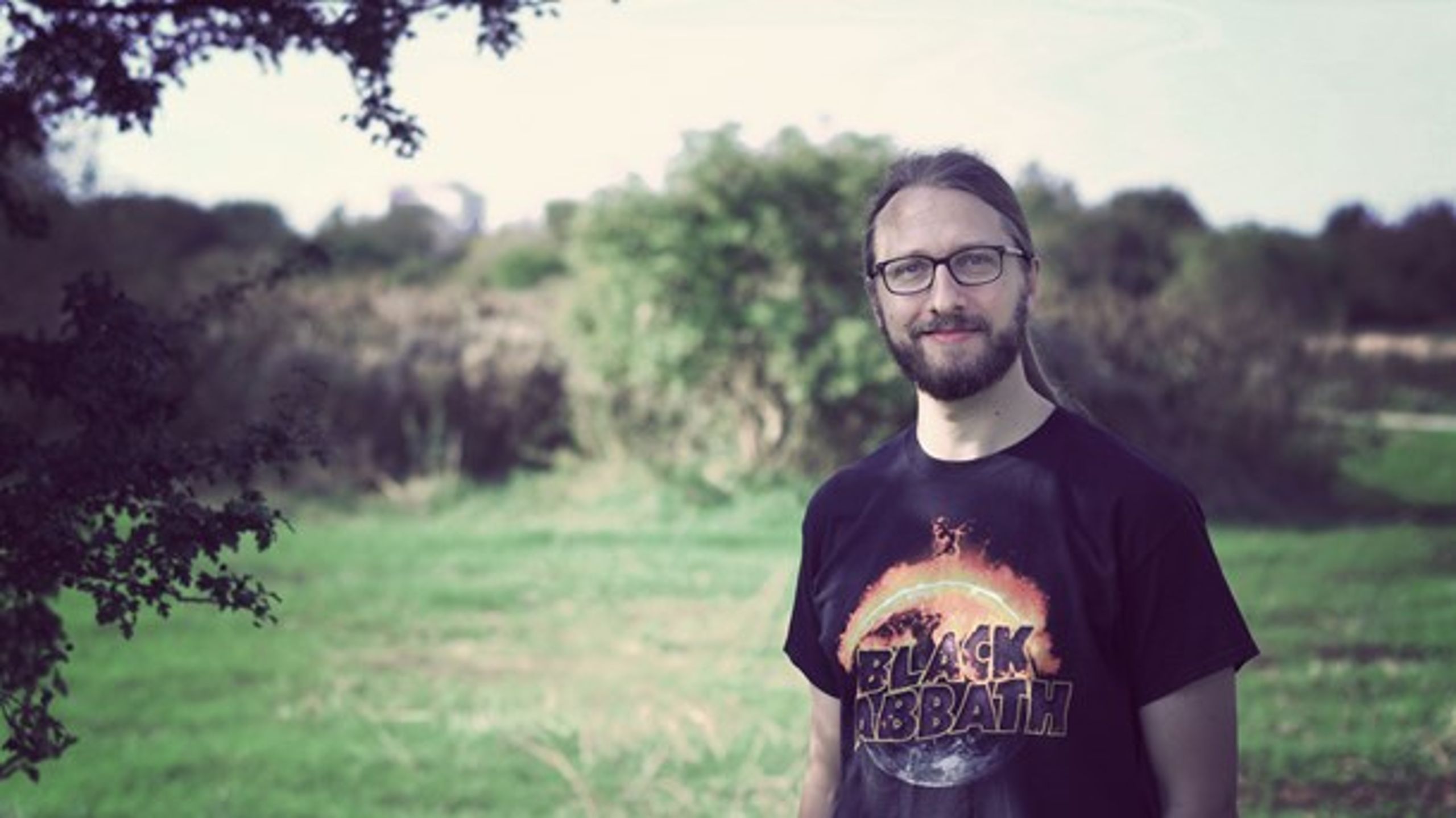 Den nyvalgte folketingspolitiker Stinus Lindgreen er både fan af tegneserier og heavy metal. Særligt metalbandet King Diamond har en plads i hans hjerte.