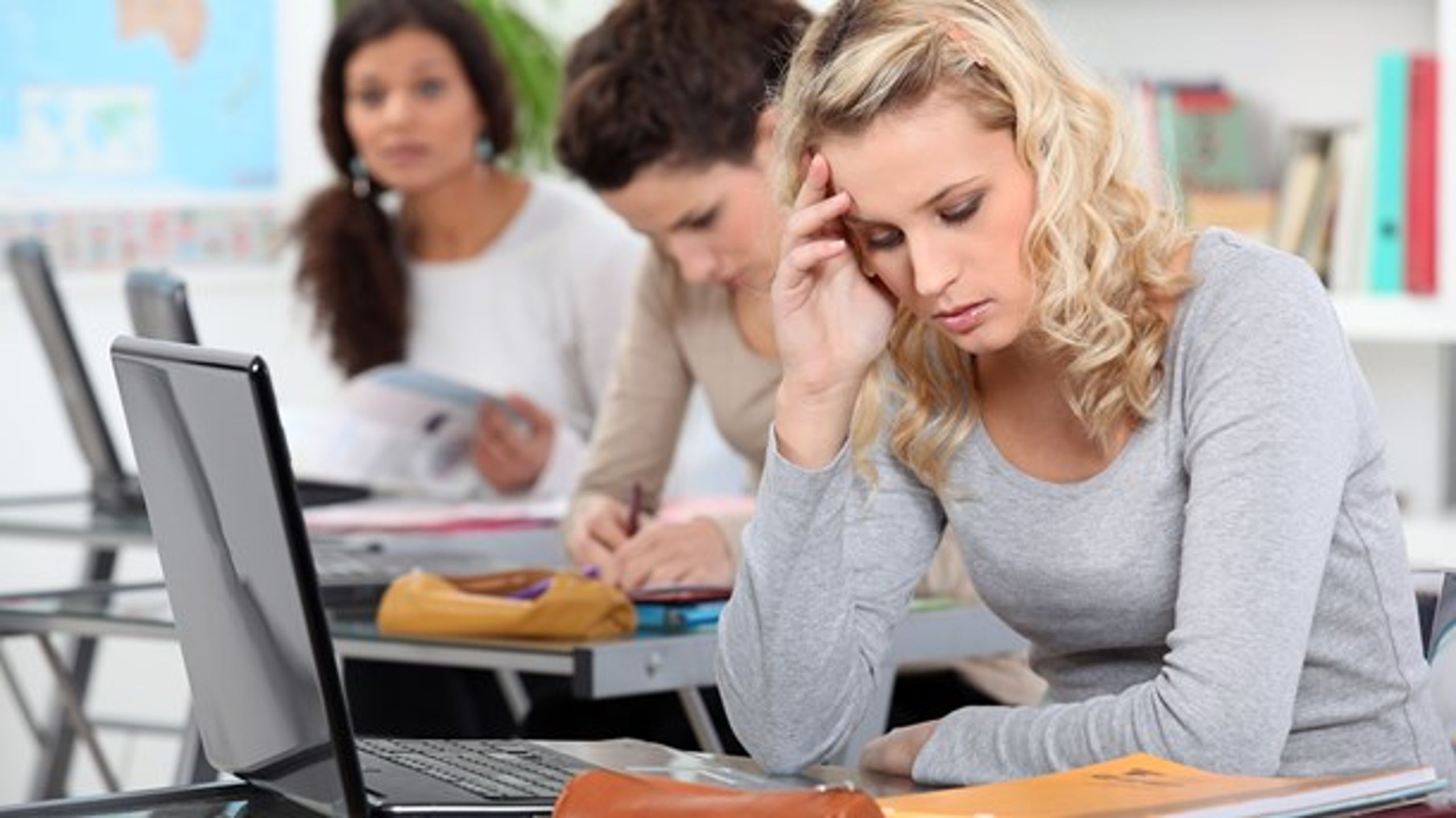 Det er to af tre unge, der i en eller anden grad er bange for at vælge
forkert i livet, skriver Chris Preuss.