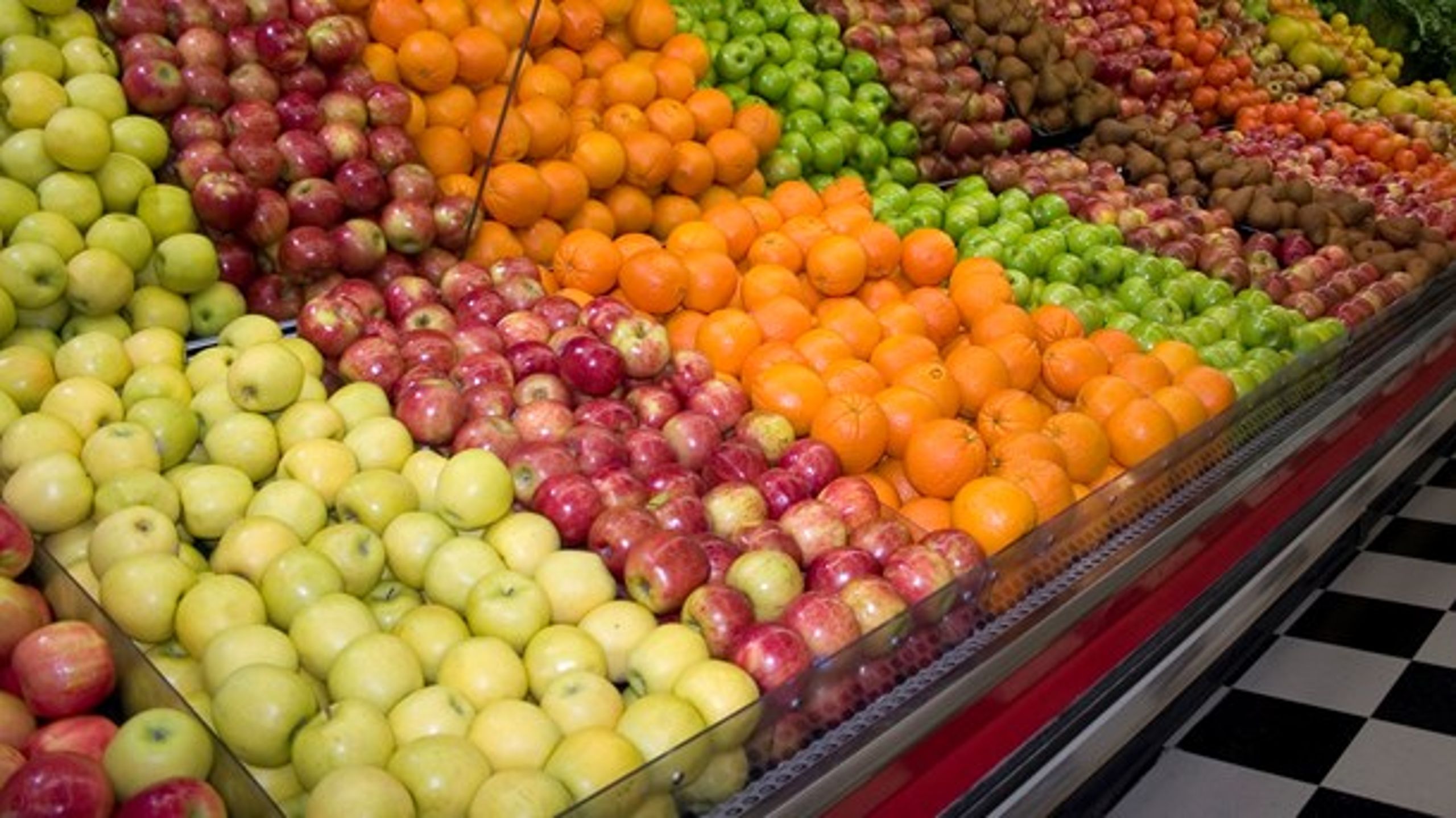 EFSA har skærpet sin risikovurdering af stofferne chlorpyrifos og chlorpyrifos-methyl i fødevarer.&nbsp;