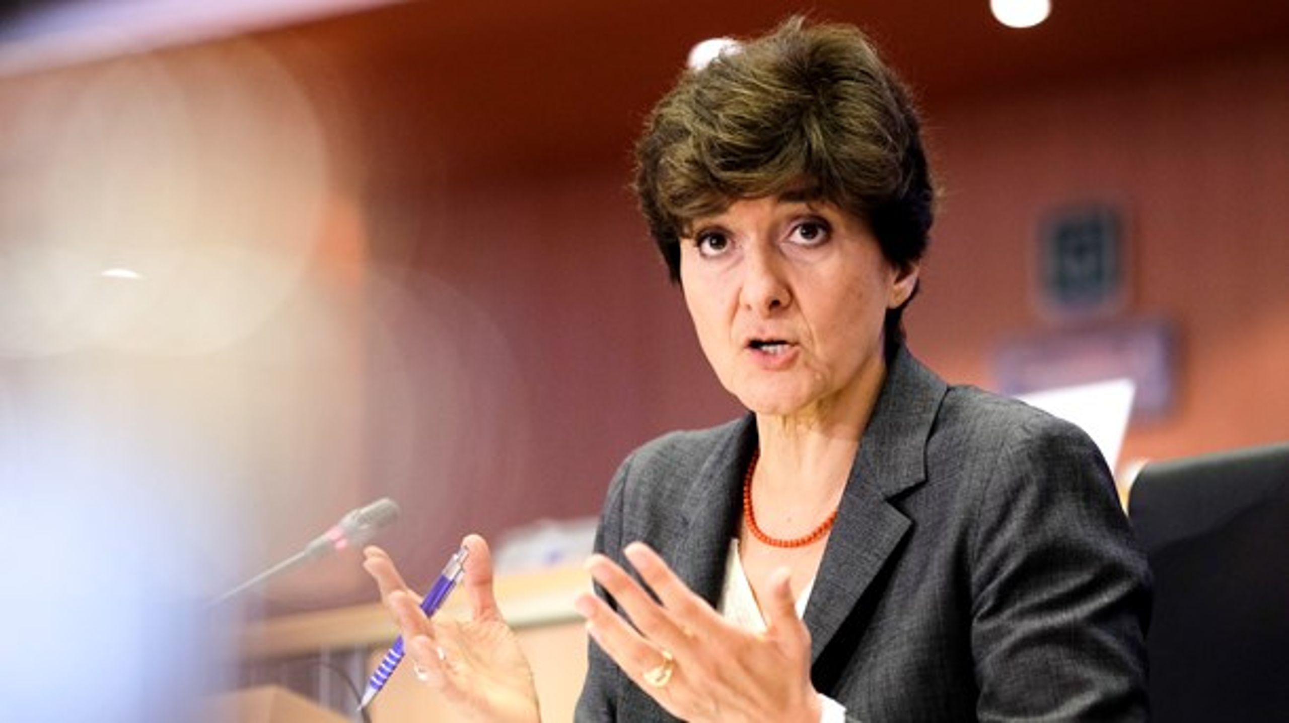 Efter sin ekstra høring i Europa-Parlamentet torsdag blev Sylvie Goulard afvist af et markant flertal.