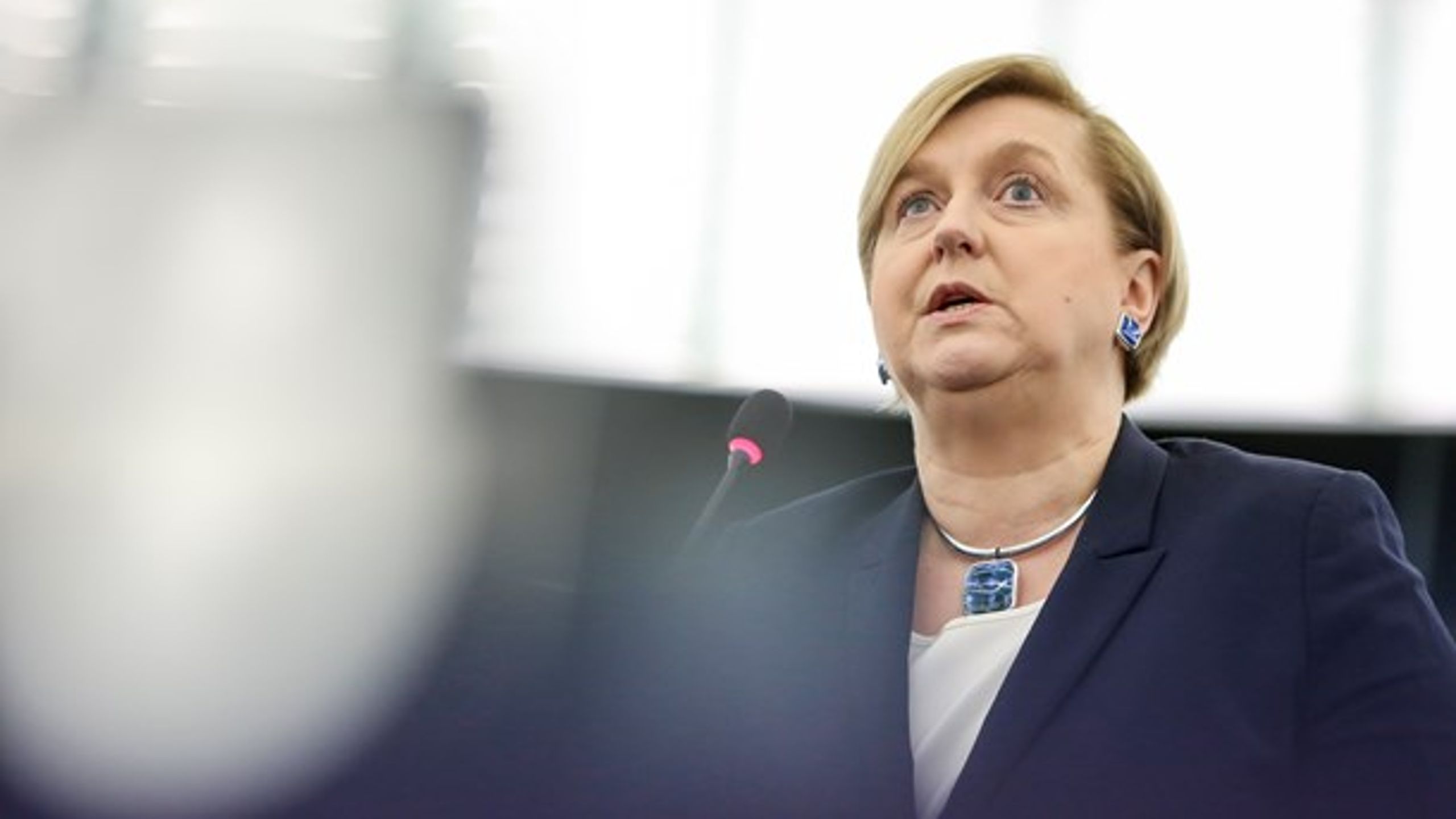 Anna Fotyga fra&nbsp; ECR-gruppen i plenarsalen i Strasbourg.