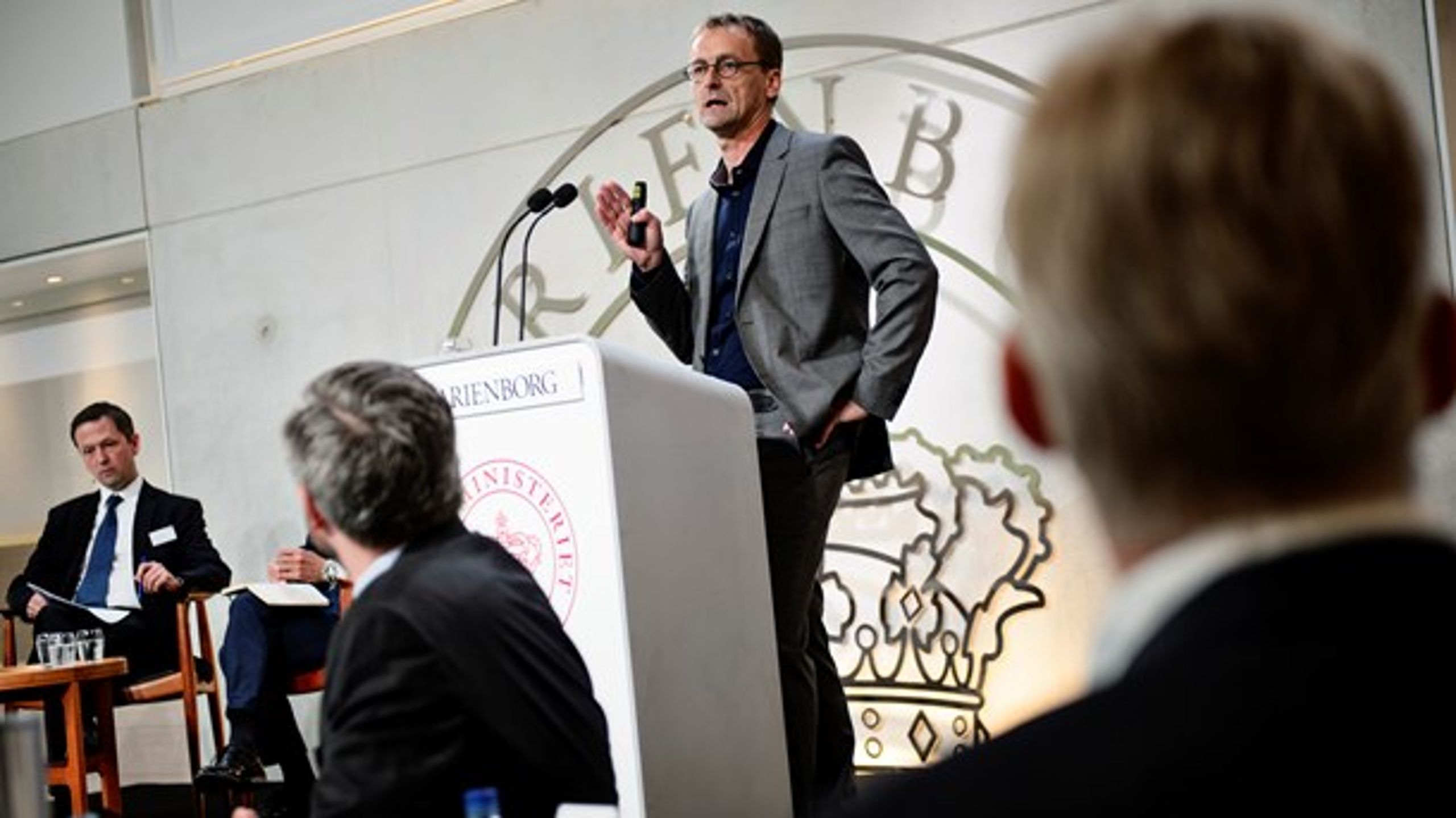 En stram finanspolitisk styring, som var budgetlovens forløber, var af stor betydning for at sikre troværdighed om fastkurspolitikken, skriver professor Torben M. Andersen.