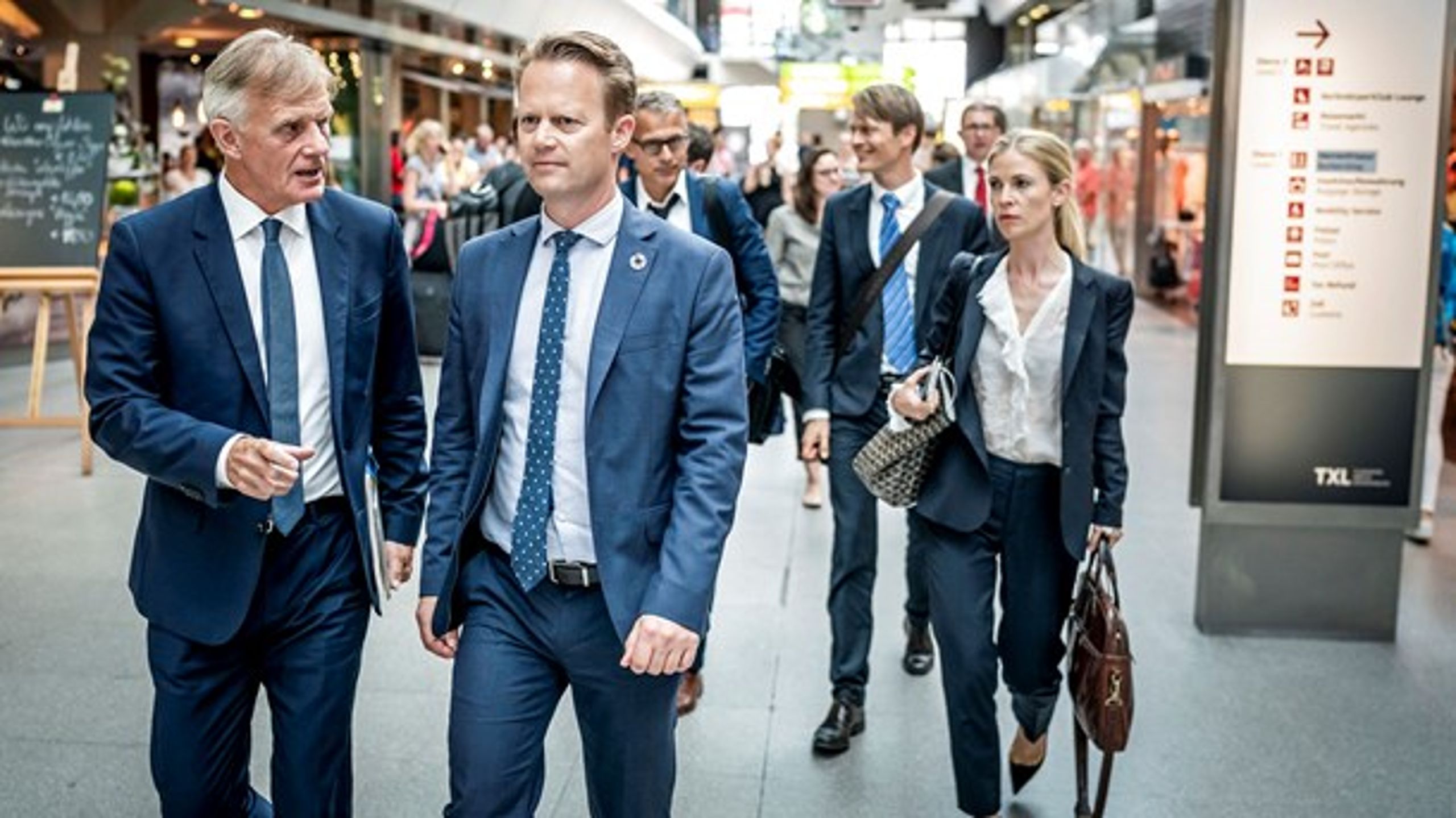 Jeppe Kofod skal ved sit første officielle besøg til USA som udenrigsminister mødes med den amerikanske udenrigsminister Mike Pompeo. Ane Lone Bagger, grønlandsk udenrigsminister, deltager ved mødet.