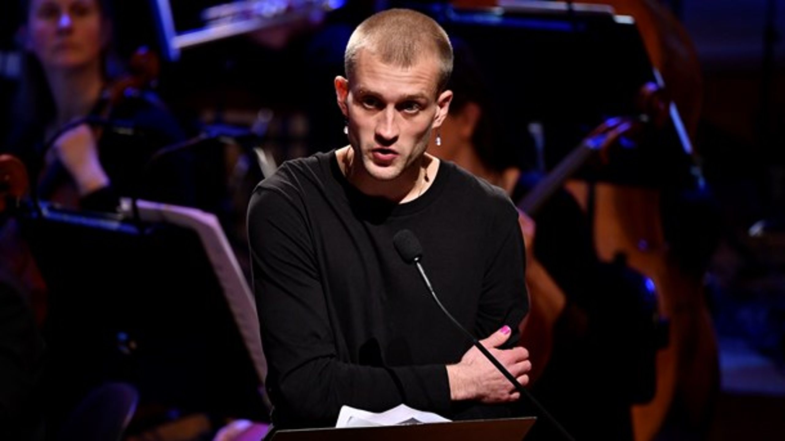 "I Danmark er racismen både kulturel og juridisk, i Danmark har vi statsracisme," sagde forfatter Jonas Eika, da han i oktober modtog Nordisk Råds litteraturpris.