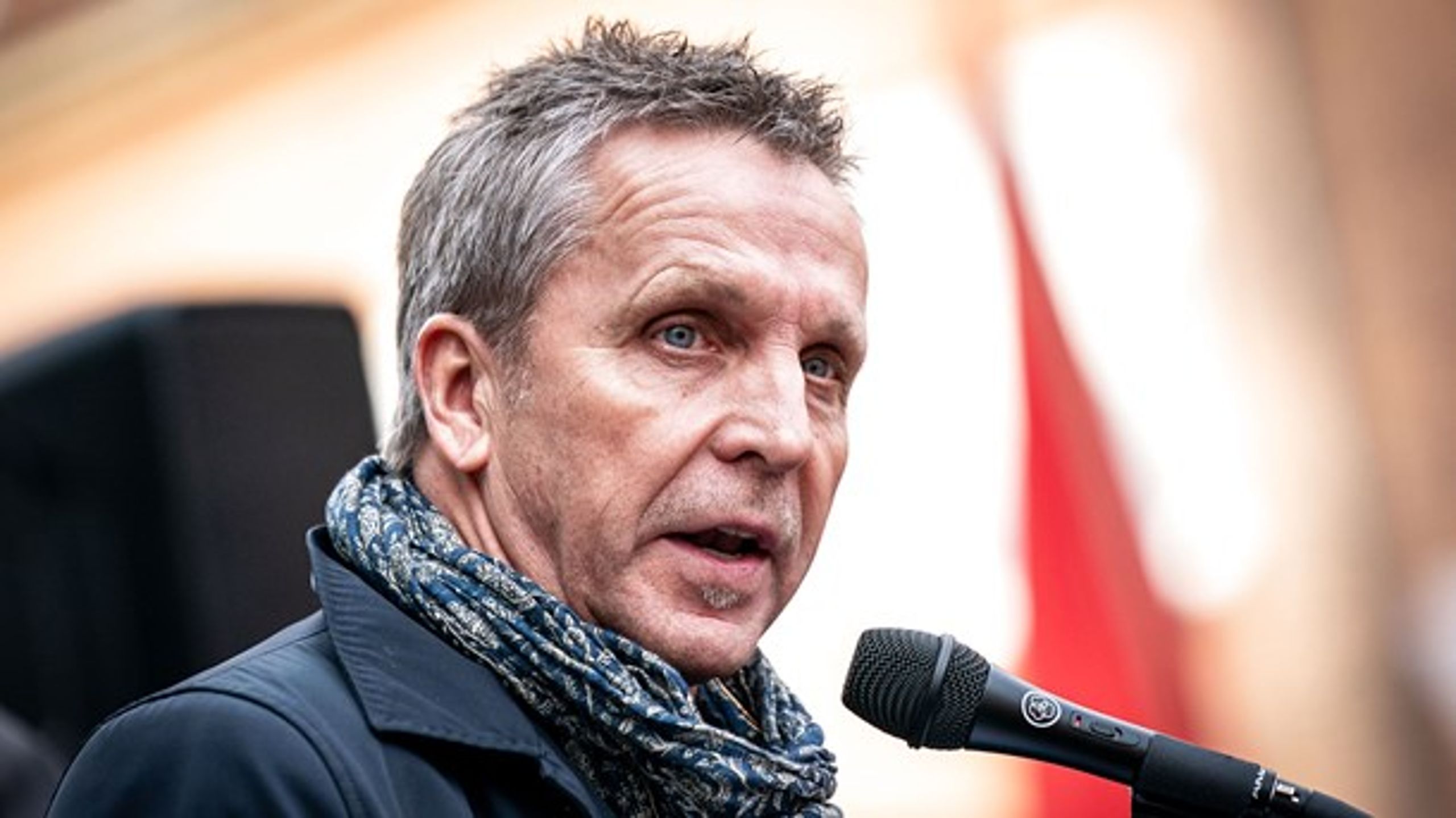 Der skal&nbsp;sættes ind med yderligere kontrol med, at der ikke sker social dumping, skriver formanden for 3F,&nbsp;Per Christensen.