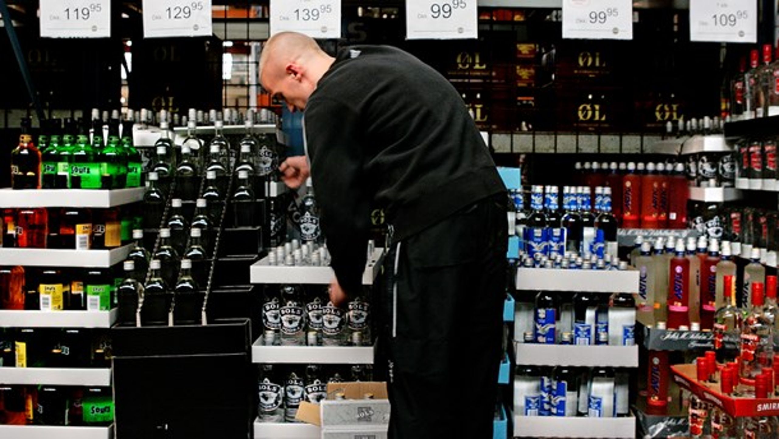 Tre&nbsp;forslag vil forhåbentlig begrænse mængden af alkohol, som unge indtager, skriver sundhedsordfører Per Larsen (K).