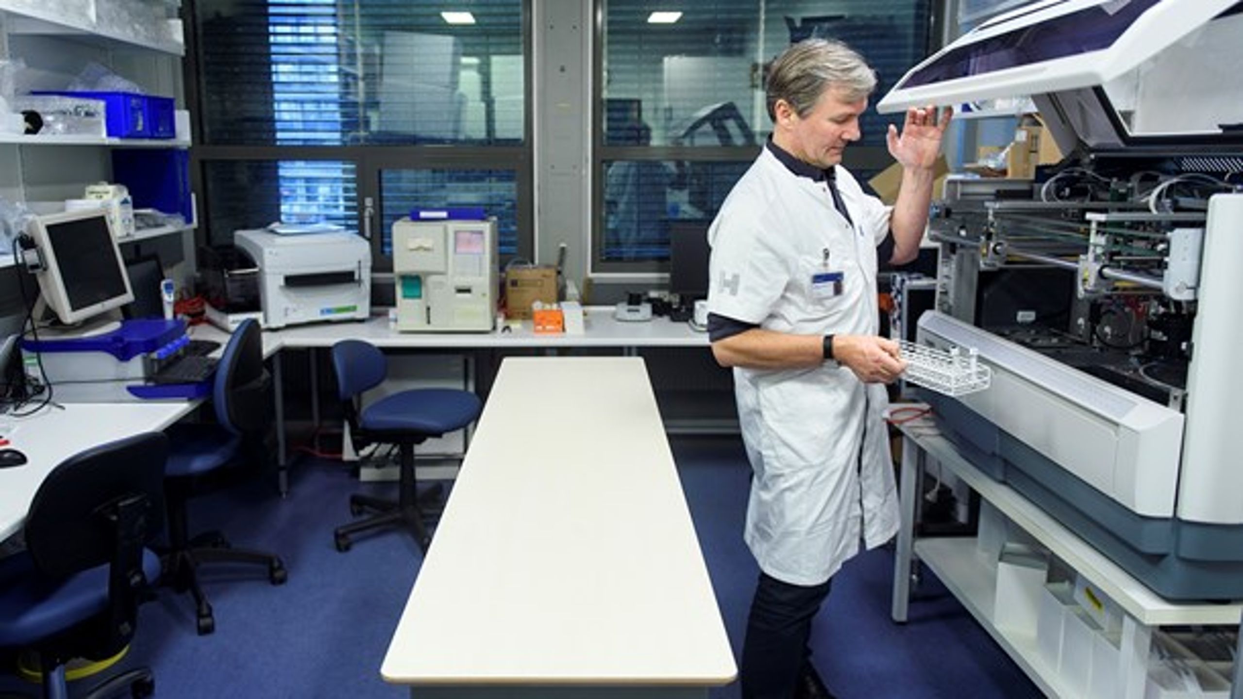 Professor Henning Bundgaard fra&nbsp;Rigshospitalet, der forsker i gener og arvelige sygdomme.