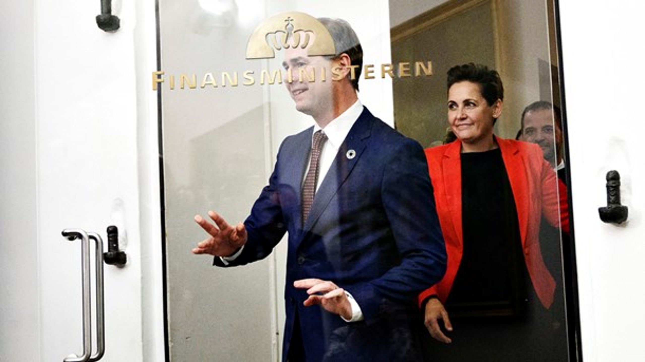 Udtagning af lavbundsjorde er et højaktuelt politisk redskab til at reducere landbrugets klimabelastning, som også blev brugt på finansloven. Men der bliver nu sået tvivl om redskabets effektivitet.&nbsp;