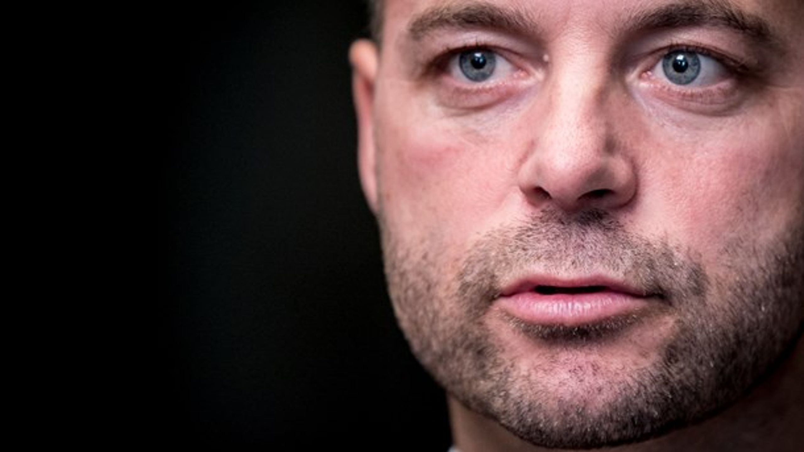 Morten Østergaard anklager Mette Frederiksen for ikke at have visioner for, hvordan Danmark skal udvikle sig gennem det næste årti. &nbsp;