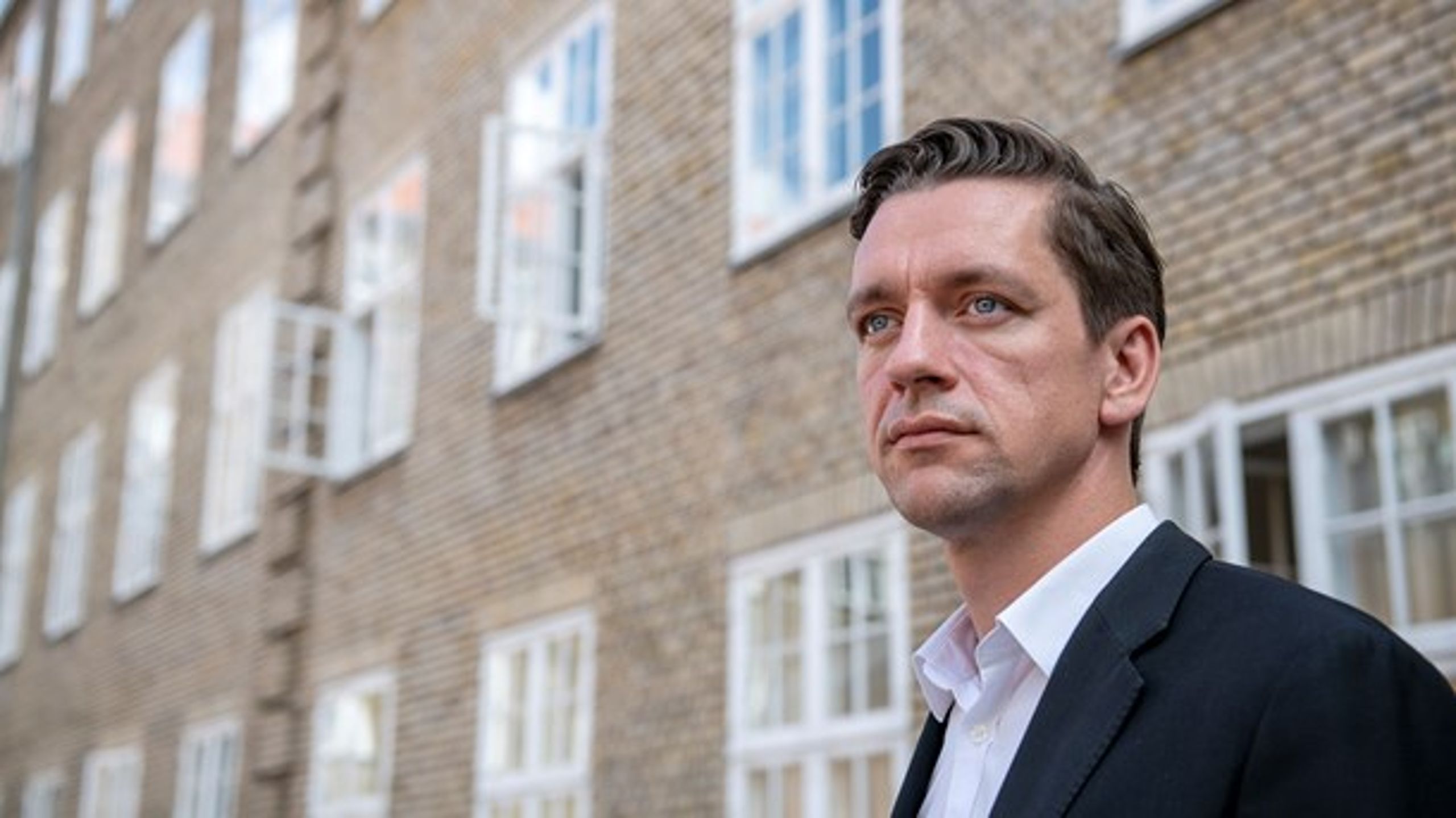 Boligminister Kaare Dybvad (S) opfordrer bankernes økonomer til at vente med vurderinger, til lovforslagets indhold er endeligt formuleret.&nbsp;