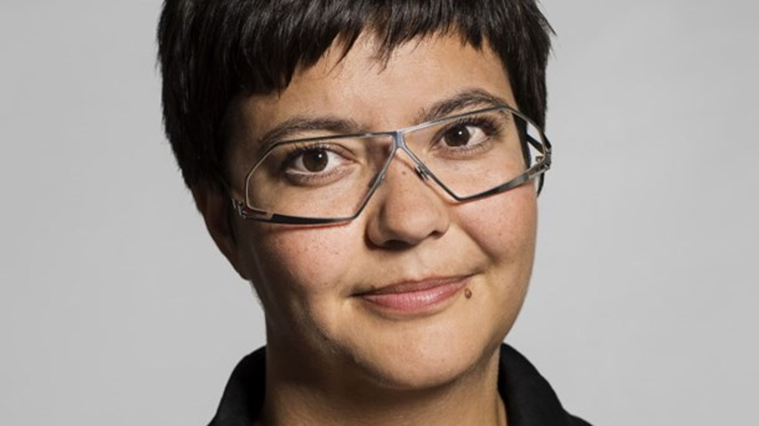 Hvis politikerne&nbsp;vil have det bedst mulige Forsvar, burde de tillade tørklæder, skriver Caroline Howard Grøn.&nbsp;