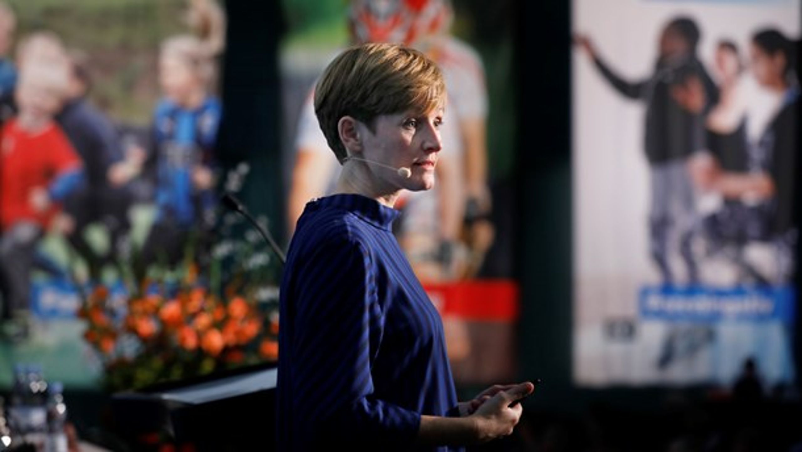 "Da vi senere hører, at der igen vil være et pressemøde fredag aften, tænker jeg, “Oh shit, kan vi kapere mere?” Læs hele Charlotte Bach Thomassen og DGI's coronarejse i de tumultariske dage efter fredag 6. marts med dilemmaer, beslutninger og krisekommunikation.<br>