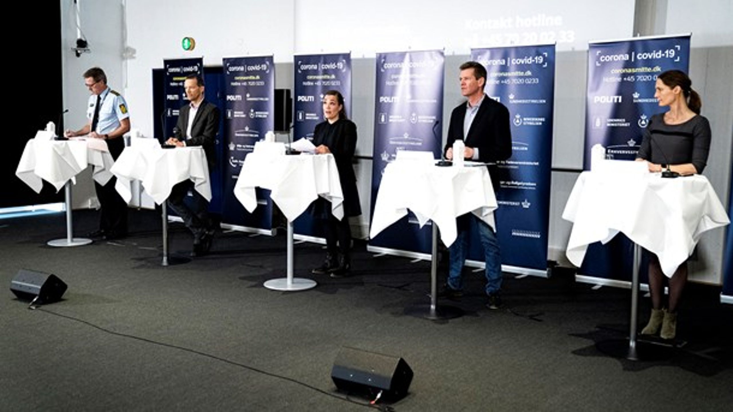 Befolkningen udtrykker historisk høj tillid til både politikerne og de offentlige institutioner, og der er massiv opbakning til statens krisehåndtering, skriver Tina Øllgaard Bentzen.