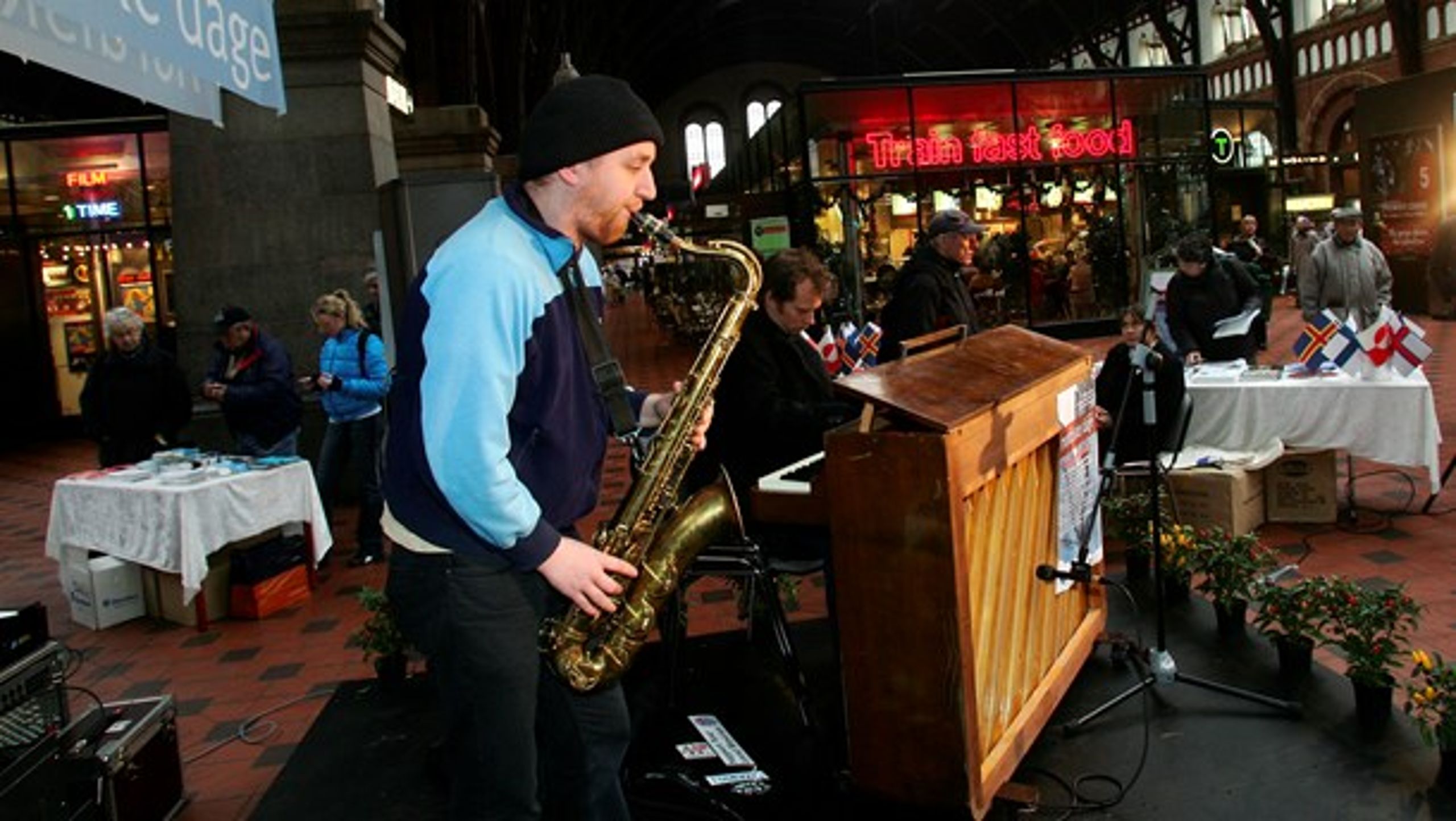 Foreningslivet skal have friere vilkår og mere stabile tilskudsrammer, mener Venstre.&nbsp;