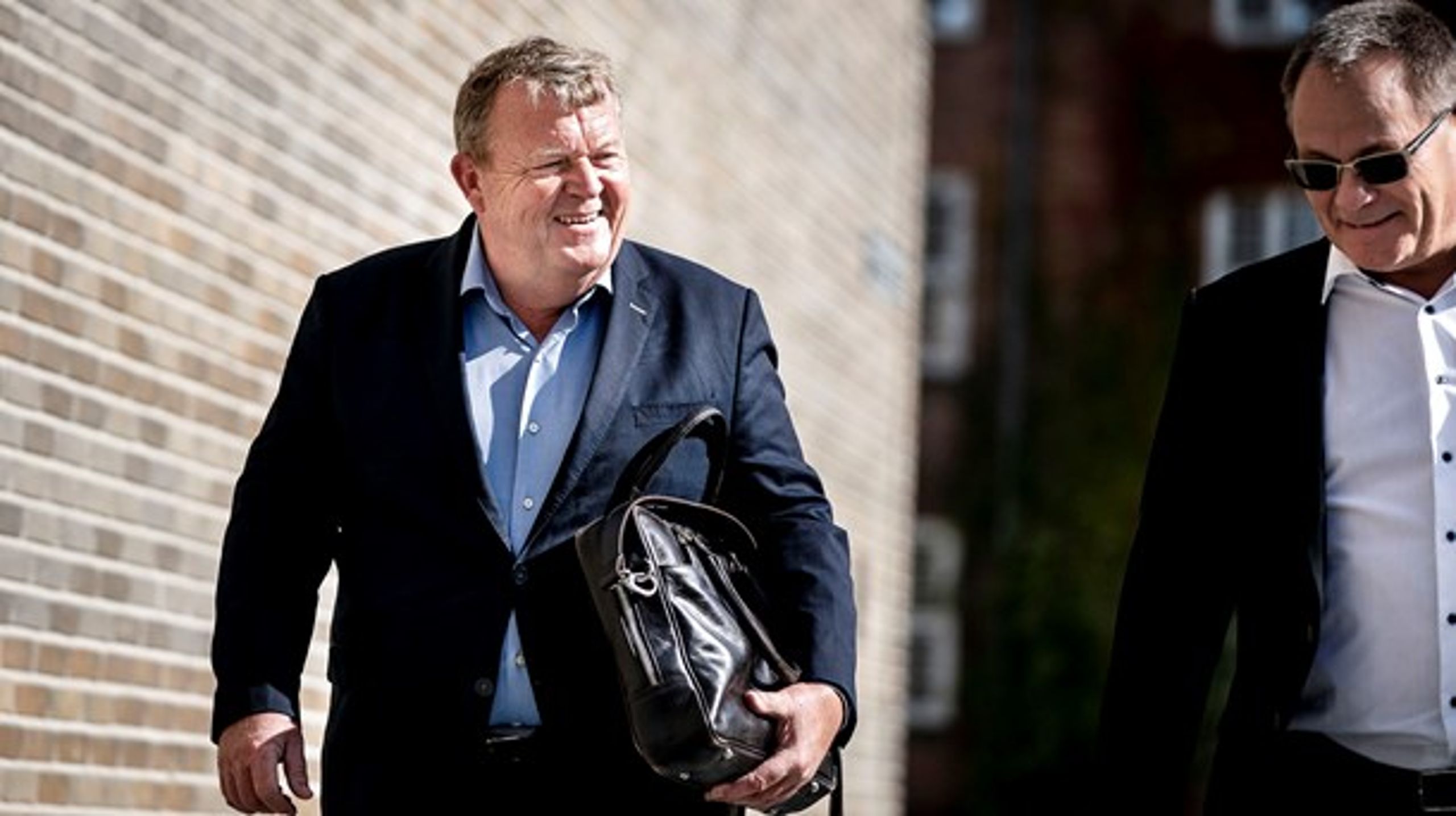 Lars Løkke Rasmussen (V) så ingen grund til som daværende statsminister at gribe ind på noget tidspunkt i forløbet om Inger Støjbergs instruks om adskillelse af&nbsp;asylpar, hvor den ene var under 18. Det forklarede han Instrukskommissionen torsdag.