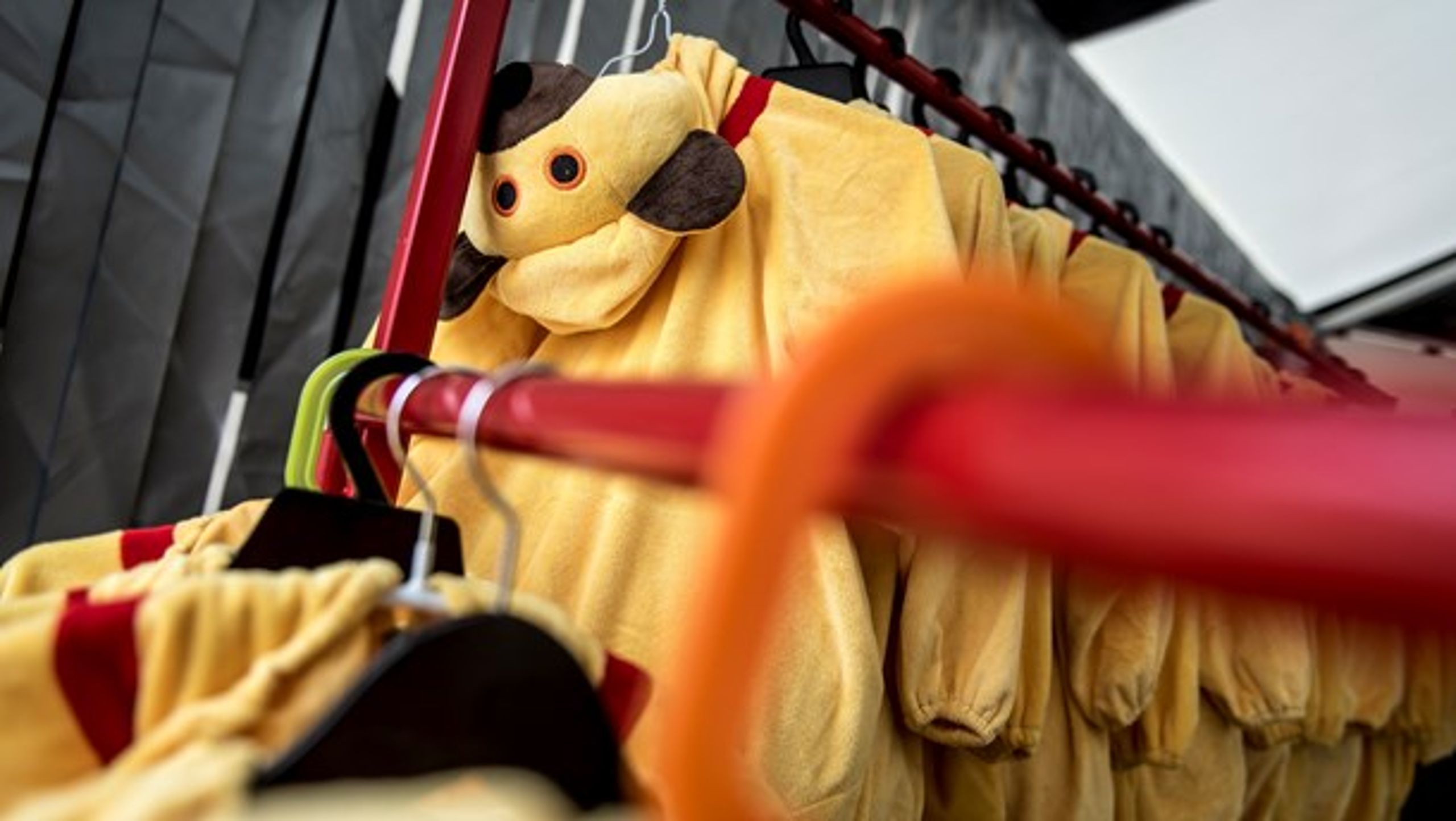 Et af DR's helt centrale indsatsområder må være indhold til børn, skriver Søren Søndergaard (EL).