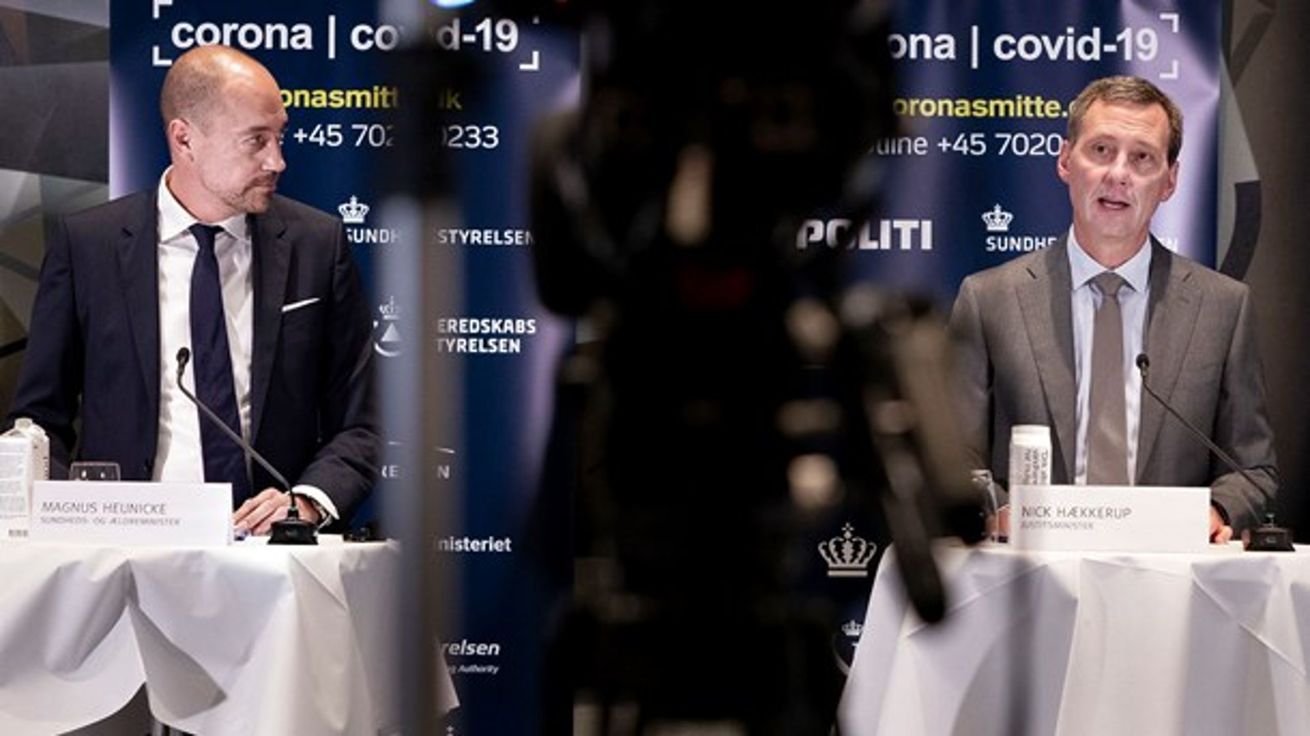 Sundhedsministeren skal kunne kategorisere en epidemi som "samfundskritisk", hvilket skal åbne op for ny beføjelse, mener regeringen i lækket udkast, og så vil Nick Hækkerup forbyde peberspray i hjemmet.&nbsp;