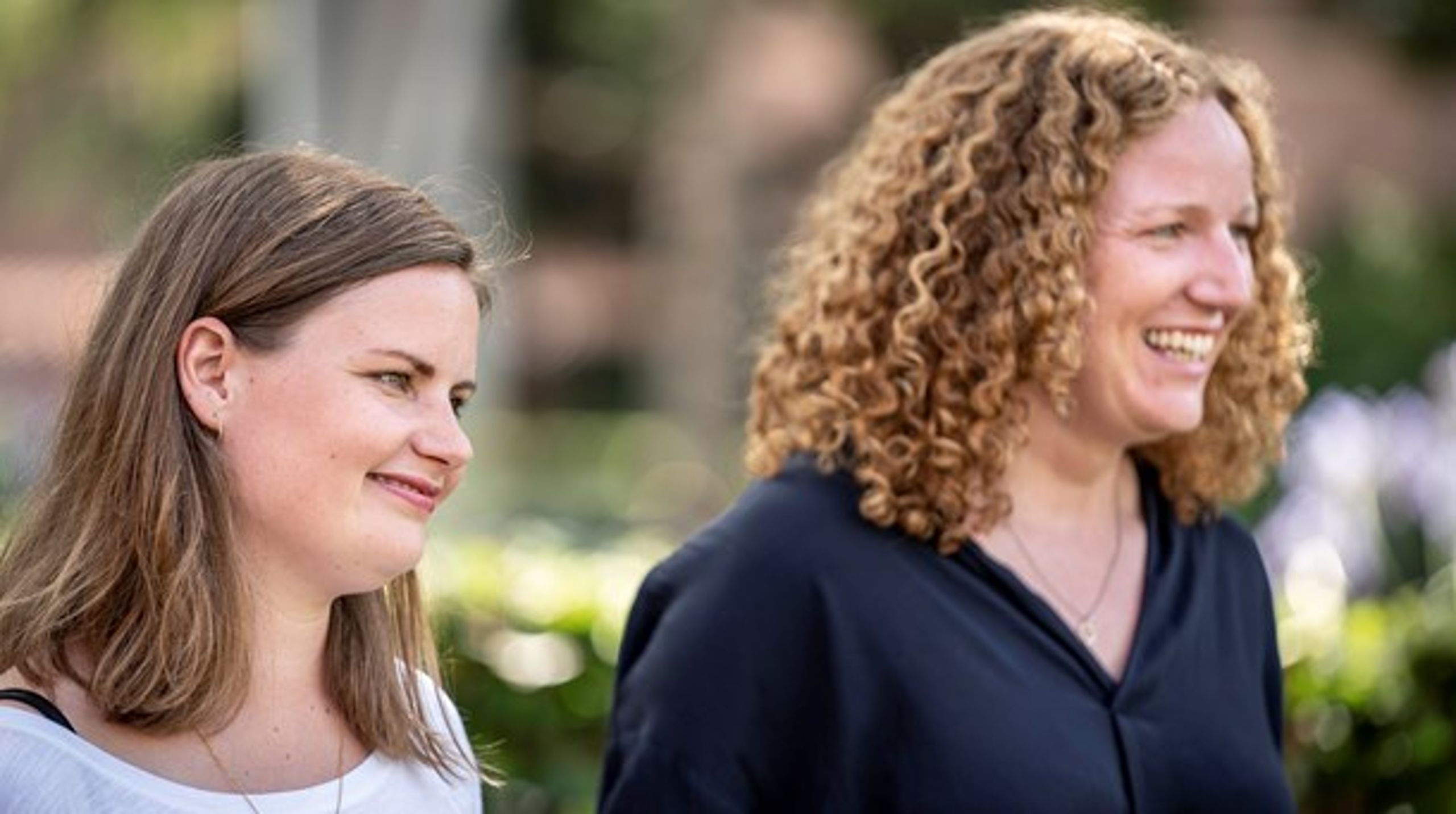 Mai Villadsen (tv) og Rosa Lund (th) er i spil som Enhedslistens&nbsp;næste politiske ordfører.