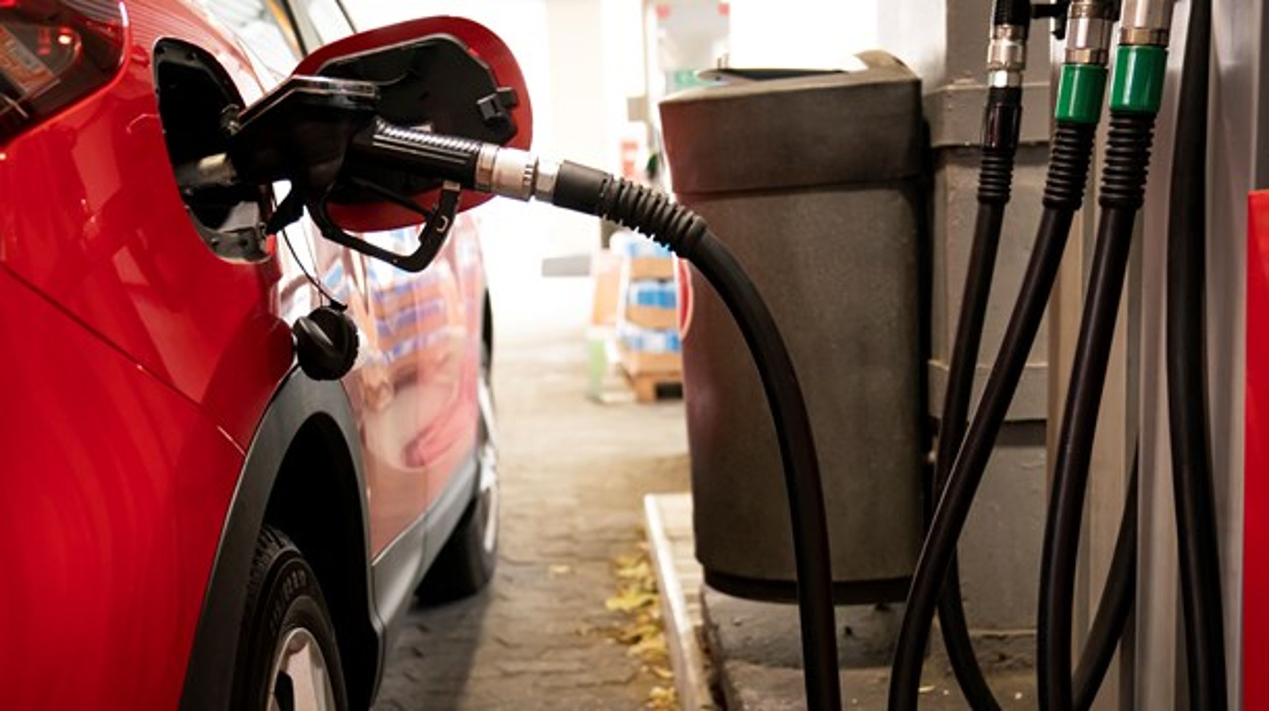 Hvis
Danmark tager sagen op, er det slet ikke urealistisk at etablere en europæisk
alliance mod salg af nye fossilbiler, skriver&nbsp;Kira
Marie Peter-Hansen (SF) og Signe Munk (SF).