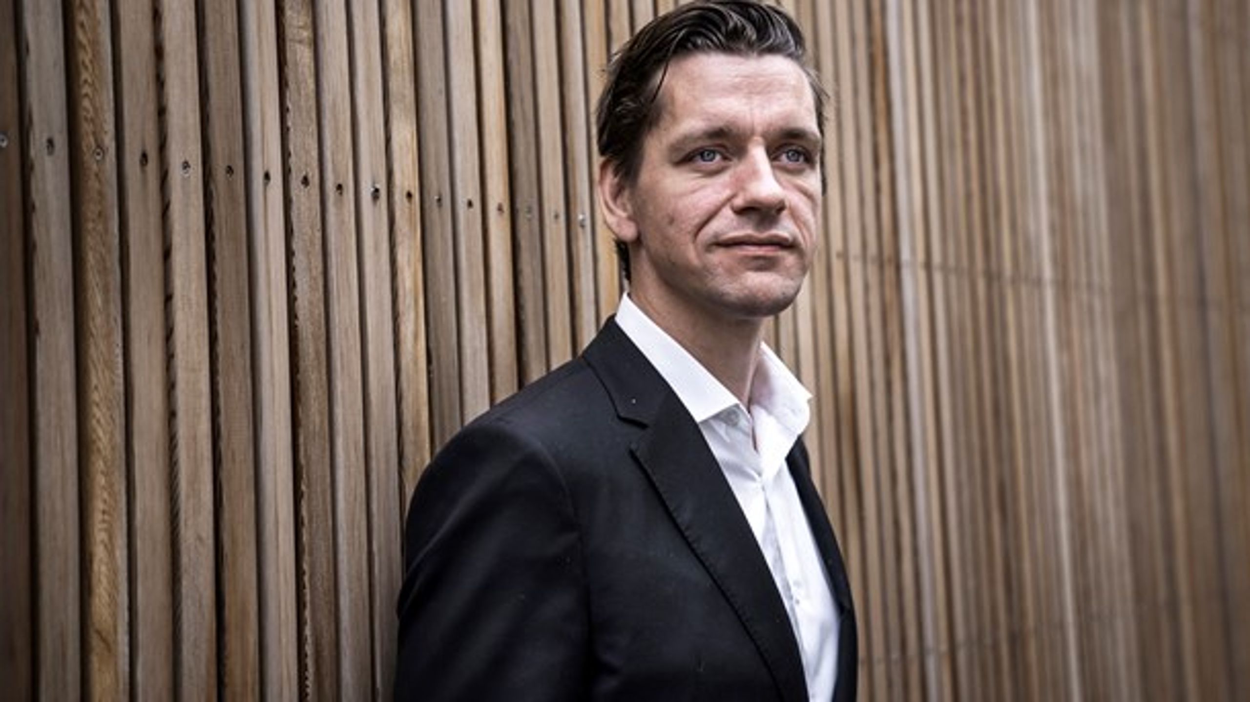 Vi skal de kommende år bygge langt mere i træ, skriver boligminister Kaare Dybvad.