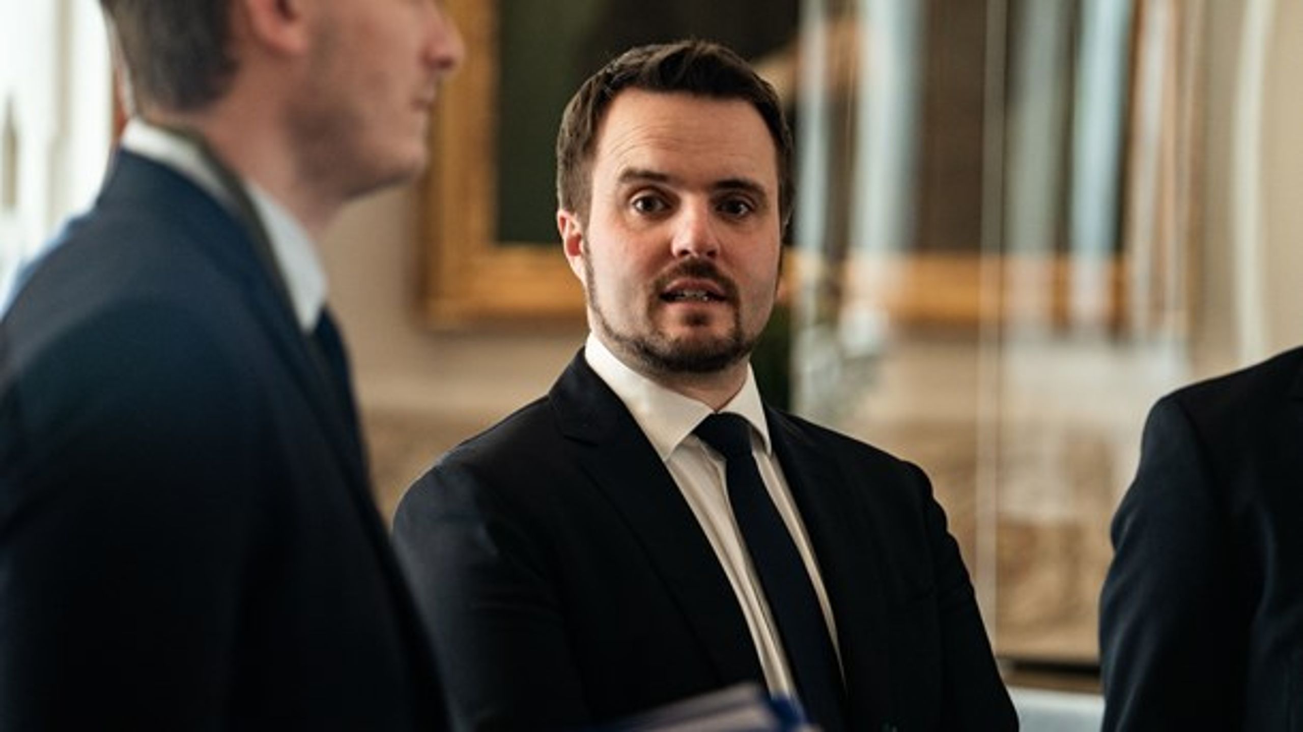 Simon Kollerup melder sig klar til at kigge kviklånsloven efter i sømmene. Hvornår ligger dog ikke fast.&nbsp;