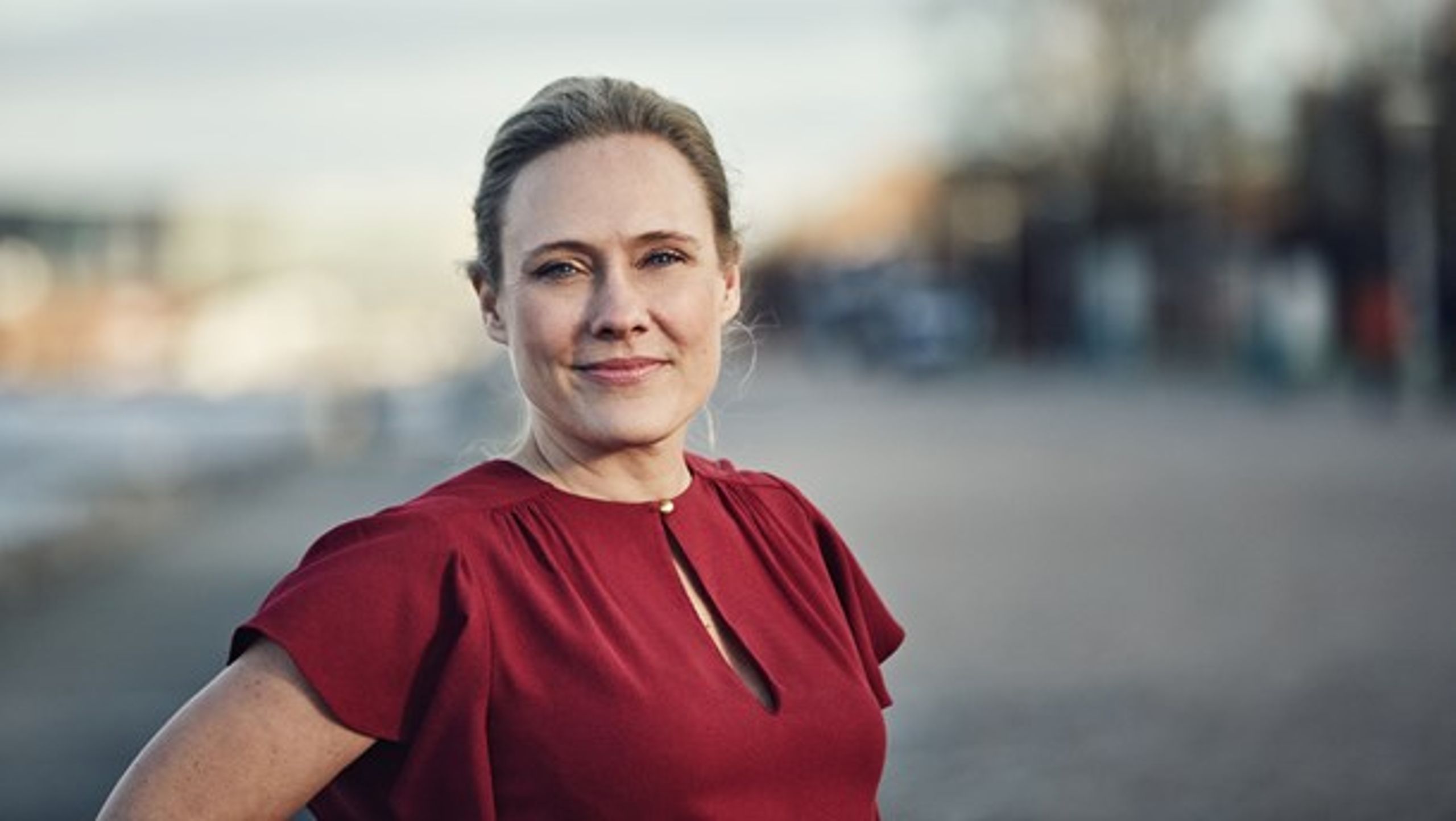 Det er ikke altid den professionelle indkøber, der foretager de faktiske indkøb. Derfor skal det først og fremmest være nemt at købe grønt og bæredygtigt, skriver Signe Lynggaard Madsen.