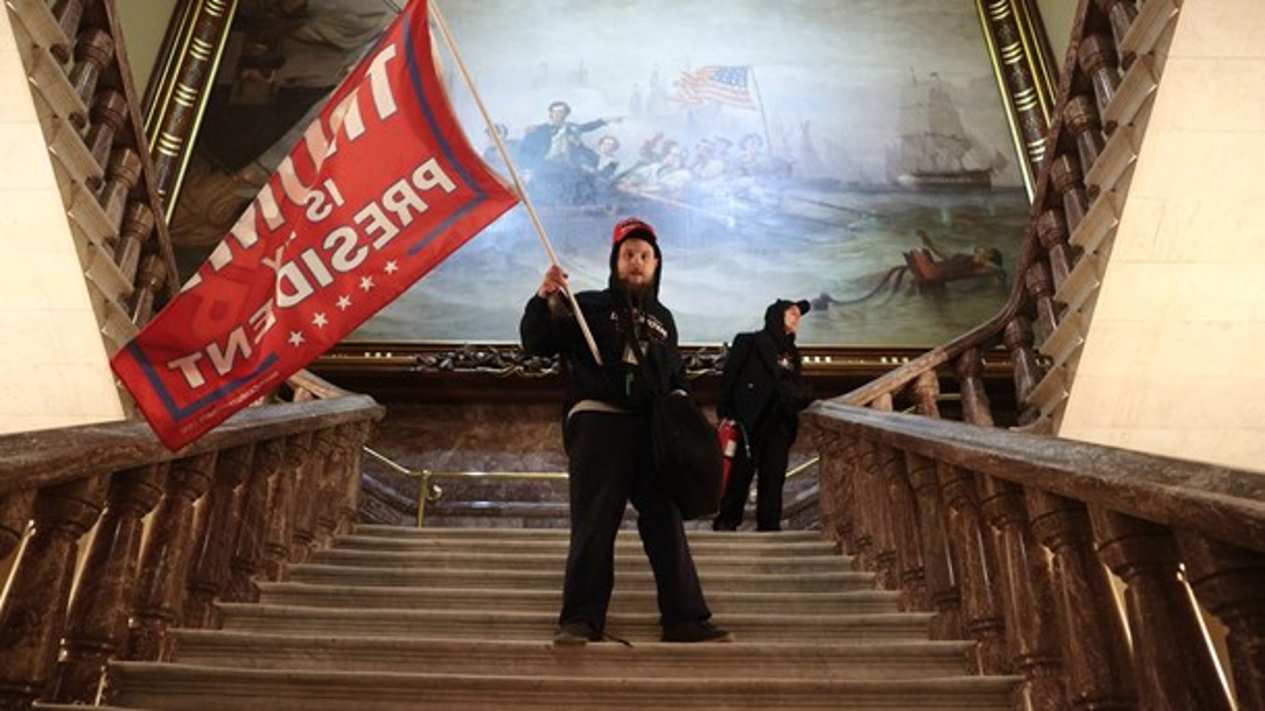 Trump-tilhængere har fundet nye steder på internettet, hvor politi og efterretningstjenester tilsyneladende ikke så mobiliseringen op til angrebet på Kongressen, skriver Lisbeth Knudsen.&nbsp;