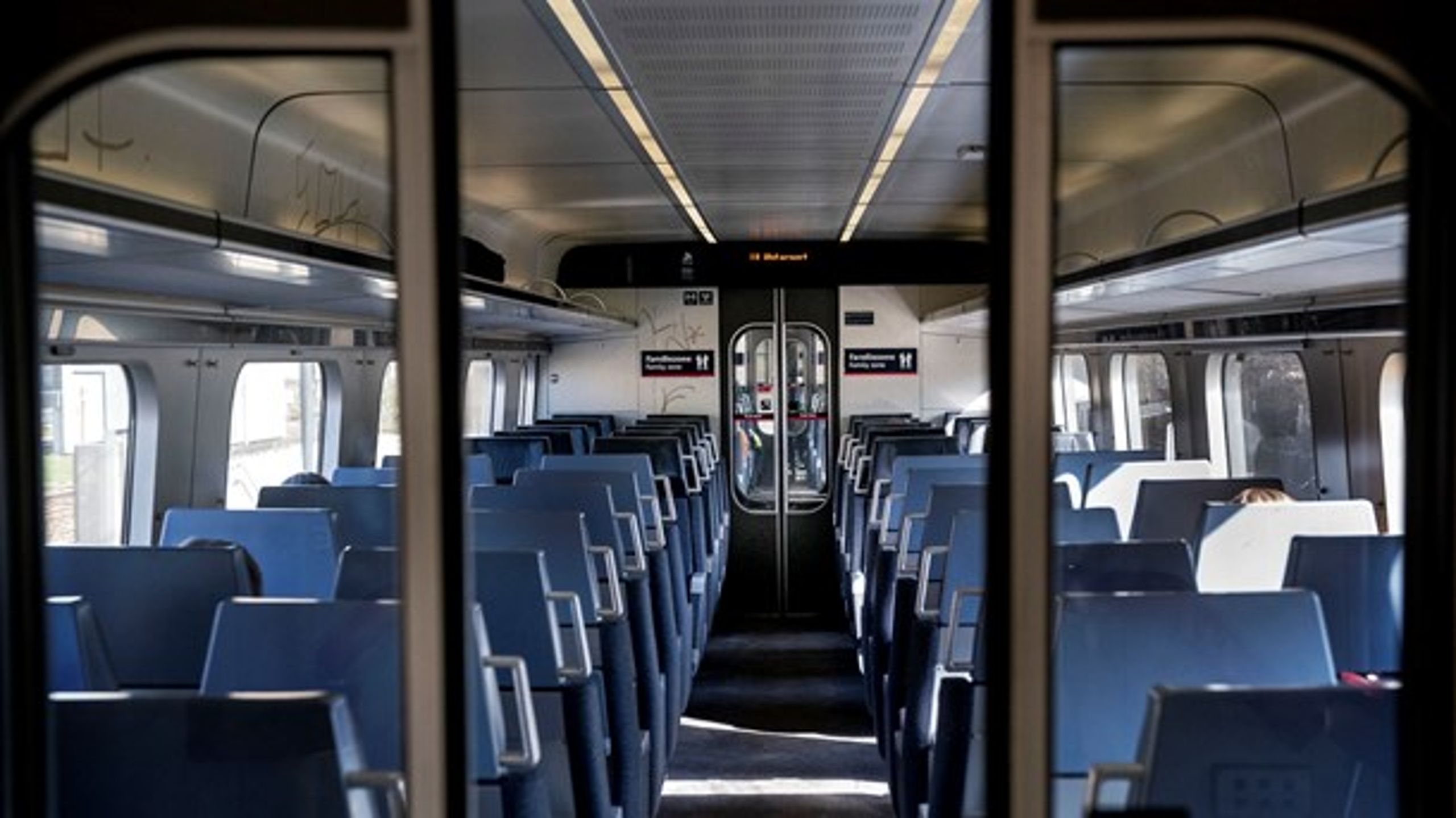 Man kan ikke tale om infrastruktur uden kollektiv transport. Den kollektive transport bør styrkes med intelligente kilometerafgifter, skriver Jan Villadsen fra 3F Transport.
