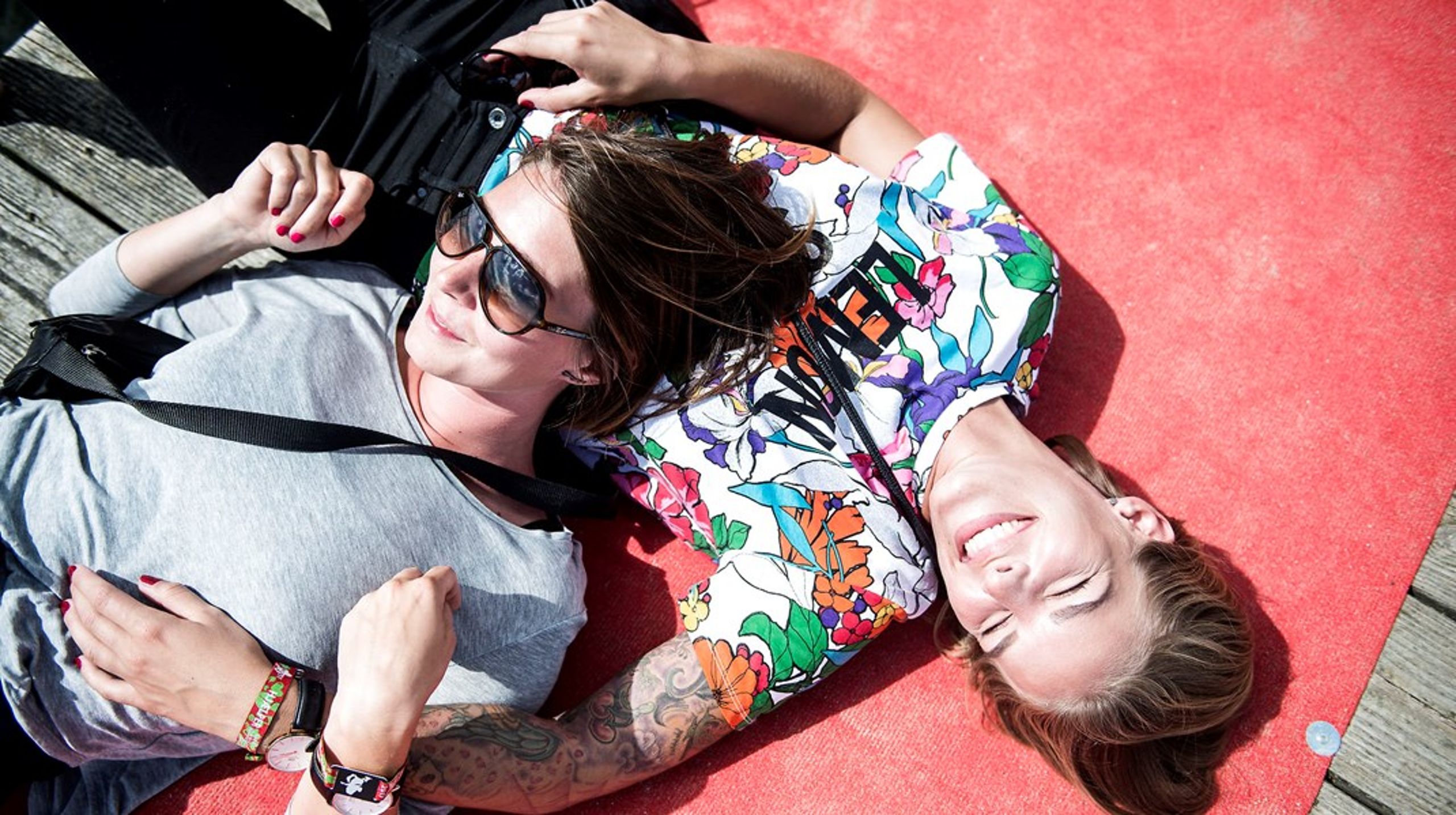 "Det er kritisk, at coronapasset kommer hurtigt ud," siger Dansk Live-sekretariatschef Esben Marcher.