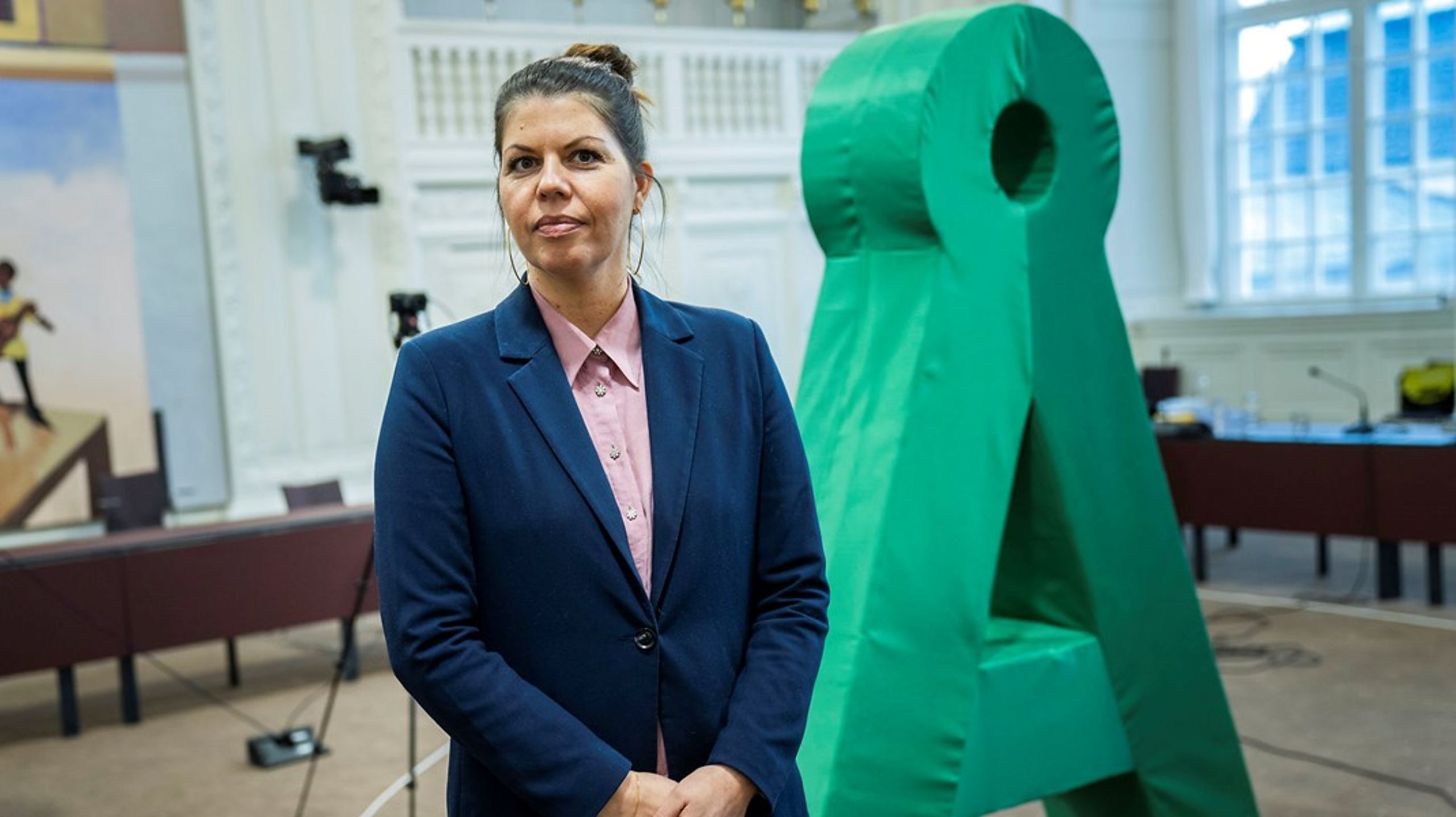 Franciska Rosenkilde (Alt) har været mødeleder for det advisory board, der har givet input til nye regler for Københavns natteliv. Det har ført til en meget upopulær anbefaling.