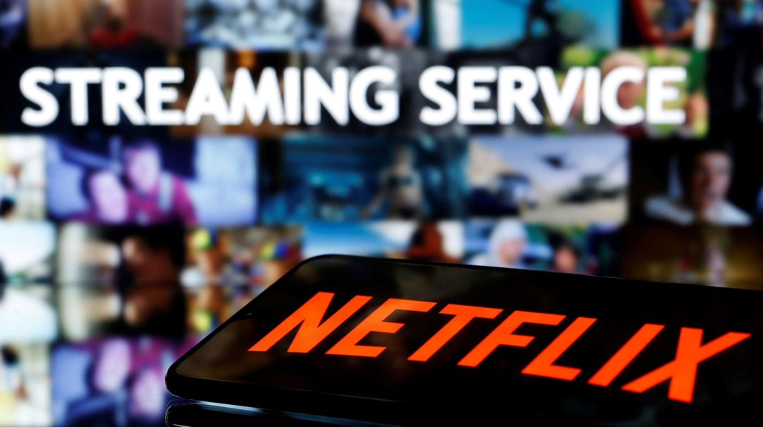 Vi skal beskytte de danske film- og tv-skabere mod streaminggiganternes internationale indflydelse, skriver Steen Risom og Klaus Hansen.&nbsp;