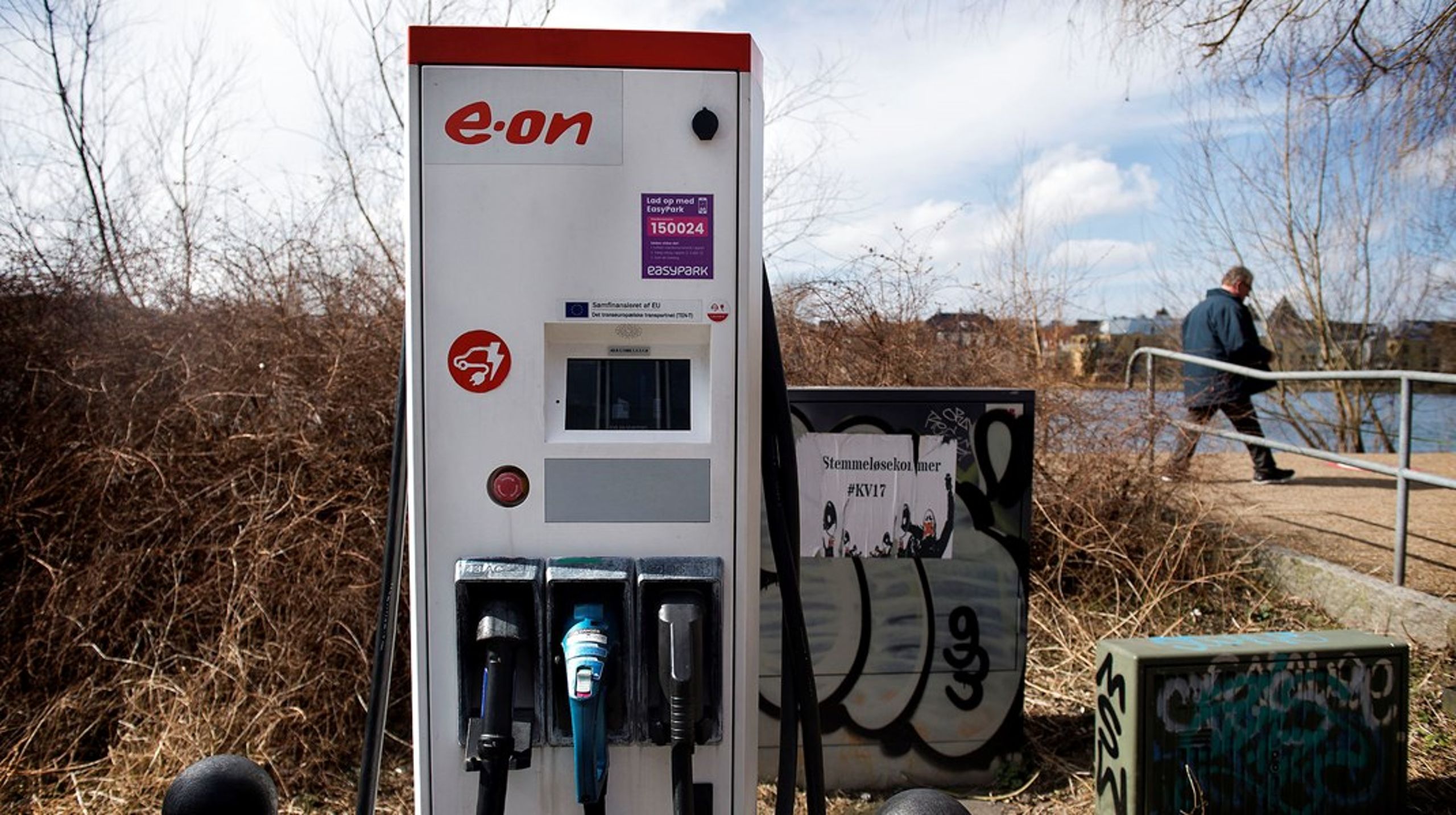 Rådet for Grøn Omstilling peger blandt andet på et behov&nbsp;for flere ladestationer,&nbsp;så infrastrukturen ikke halter, når el-køretøjer bliver dominerende.