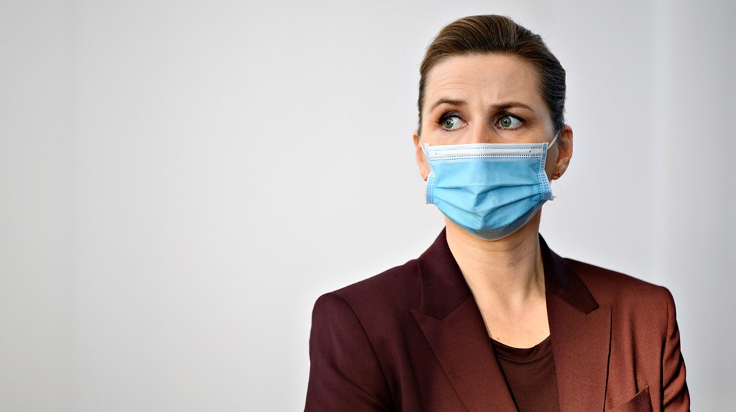 Vælgerne strømmede til statsminister Mette Frederiksens parti&nbsp;i kølvandet på epidemiens udbrud i Danmark. Størstedelen af opbakningen er blevet hængende lige siden.