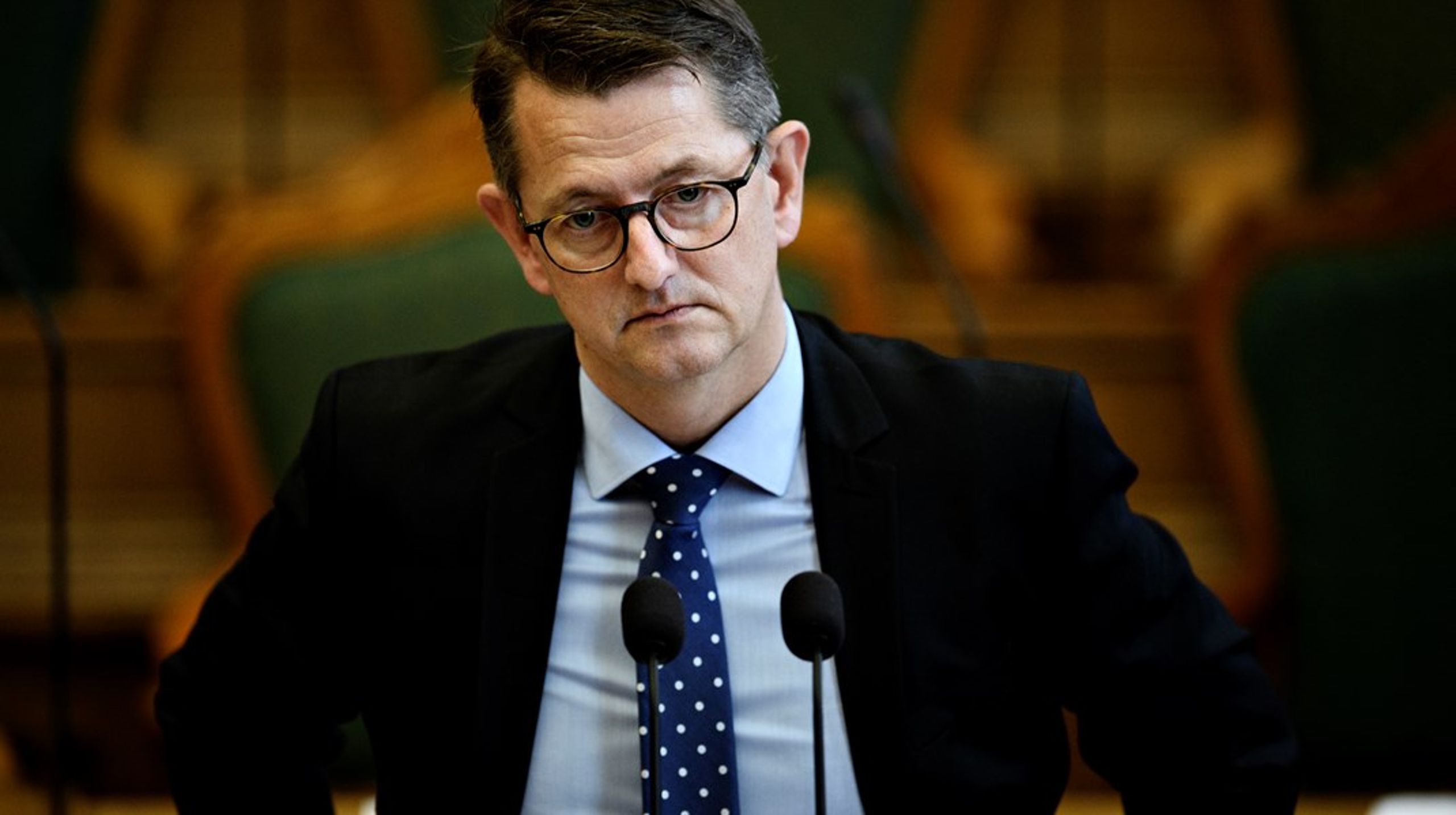 Det er misundelsespolitik, når venstrefløjen politisk vil regulere topchefernes lønninger,&nbsp;skriver Torsten Schack Pedersen (V).