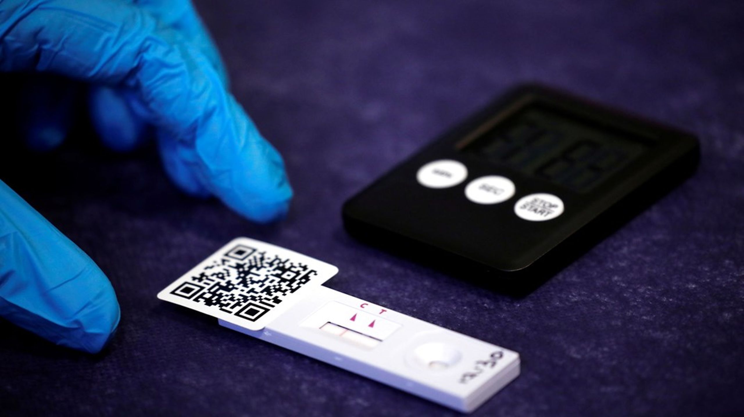 Kommissionen vil sætte fart på genetableringen af den fri bevægelighed ved et nyt coronapas, der skal fremvises med en QR-kode på et papir eller fra mobilen.