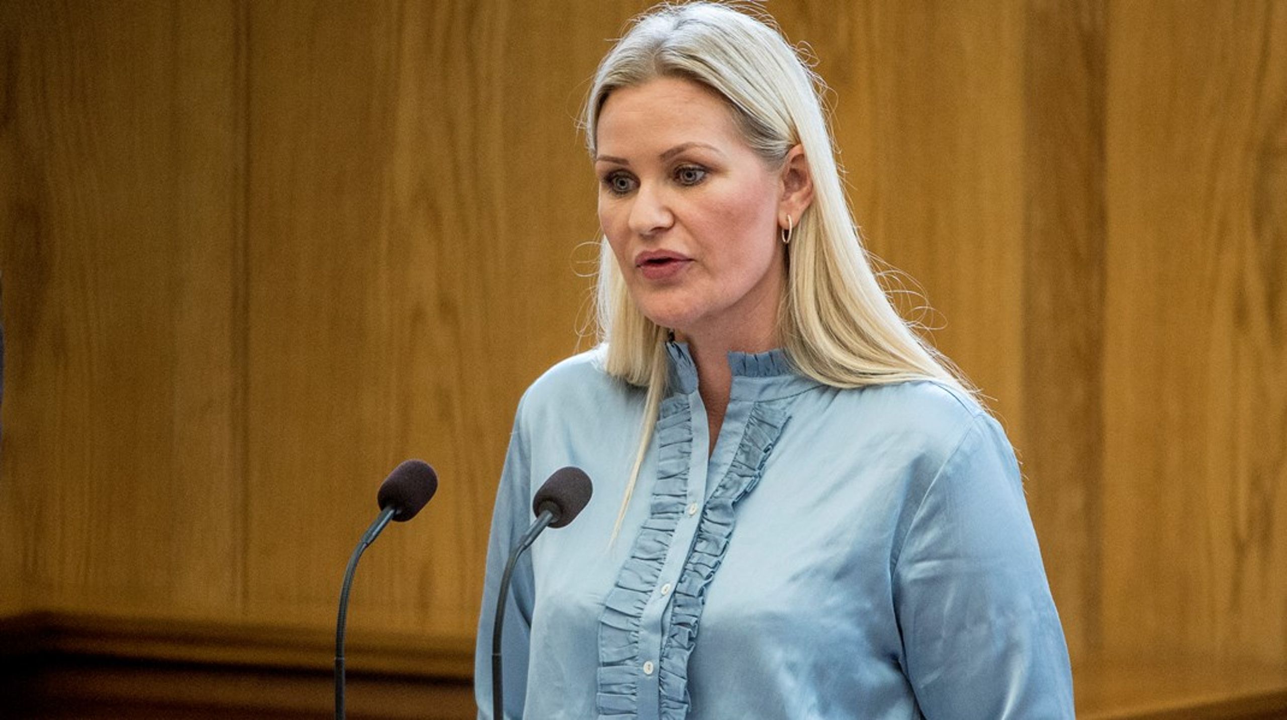 Britt Bager blev det fjerde Venstre-folketingsmedlem, der forlod det kriseramte parti siden valget&nbsp;&nbsp;