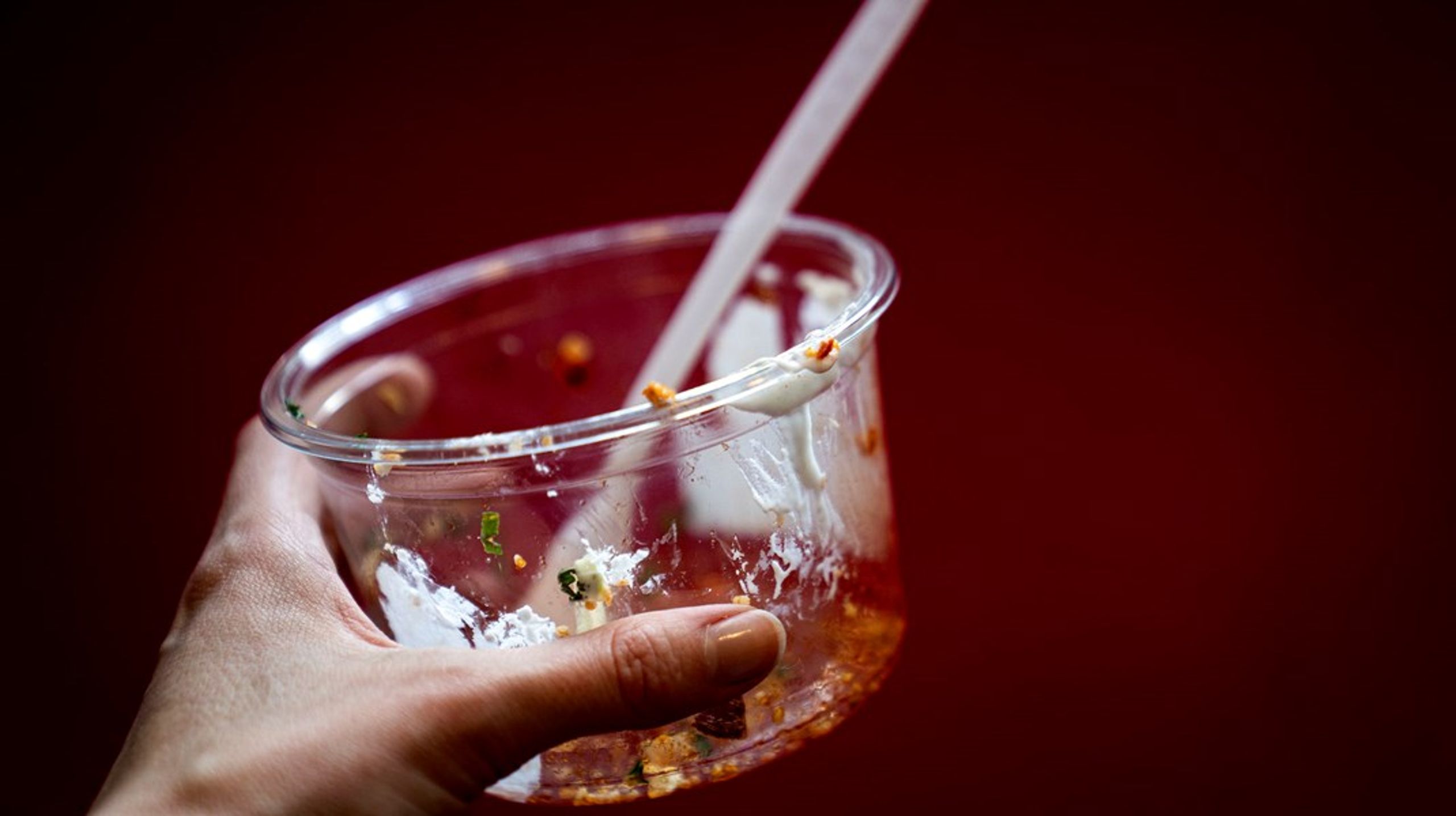 Det danske marked er klar til, at vi går væk fra engangsbrug og over til genbrugsløsninger, skriver&nbsp;Naja Andersen og Mette Ranfelt.