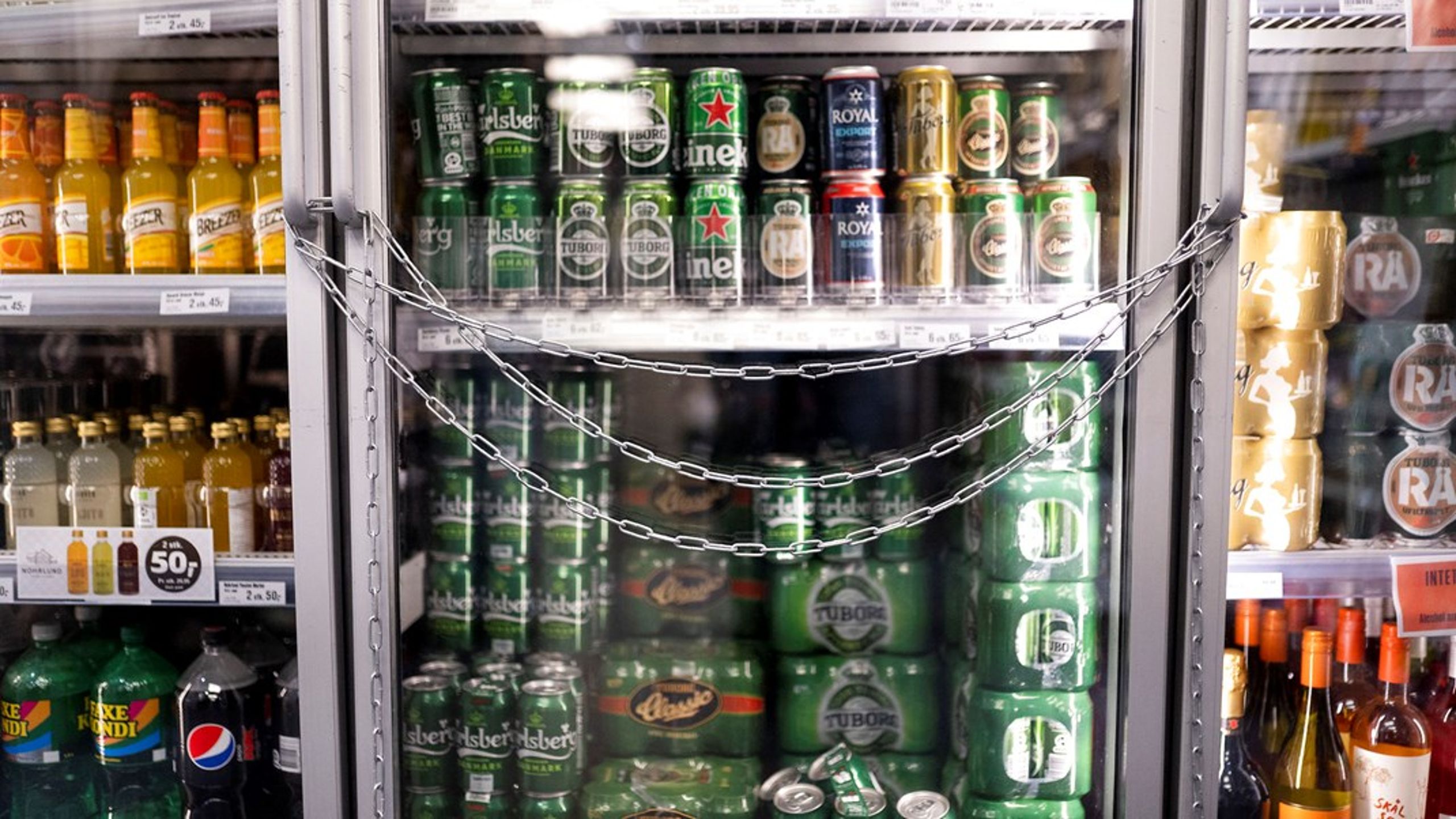 <b></b>”Hvis detailsalget skal levere et stop for salg af alkohol,
skal de selv være med til at lave modellen for det,” siger Rasmus Strange fra Socialdemokratiet.