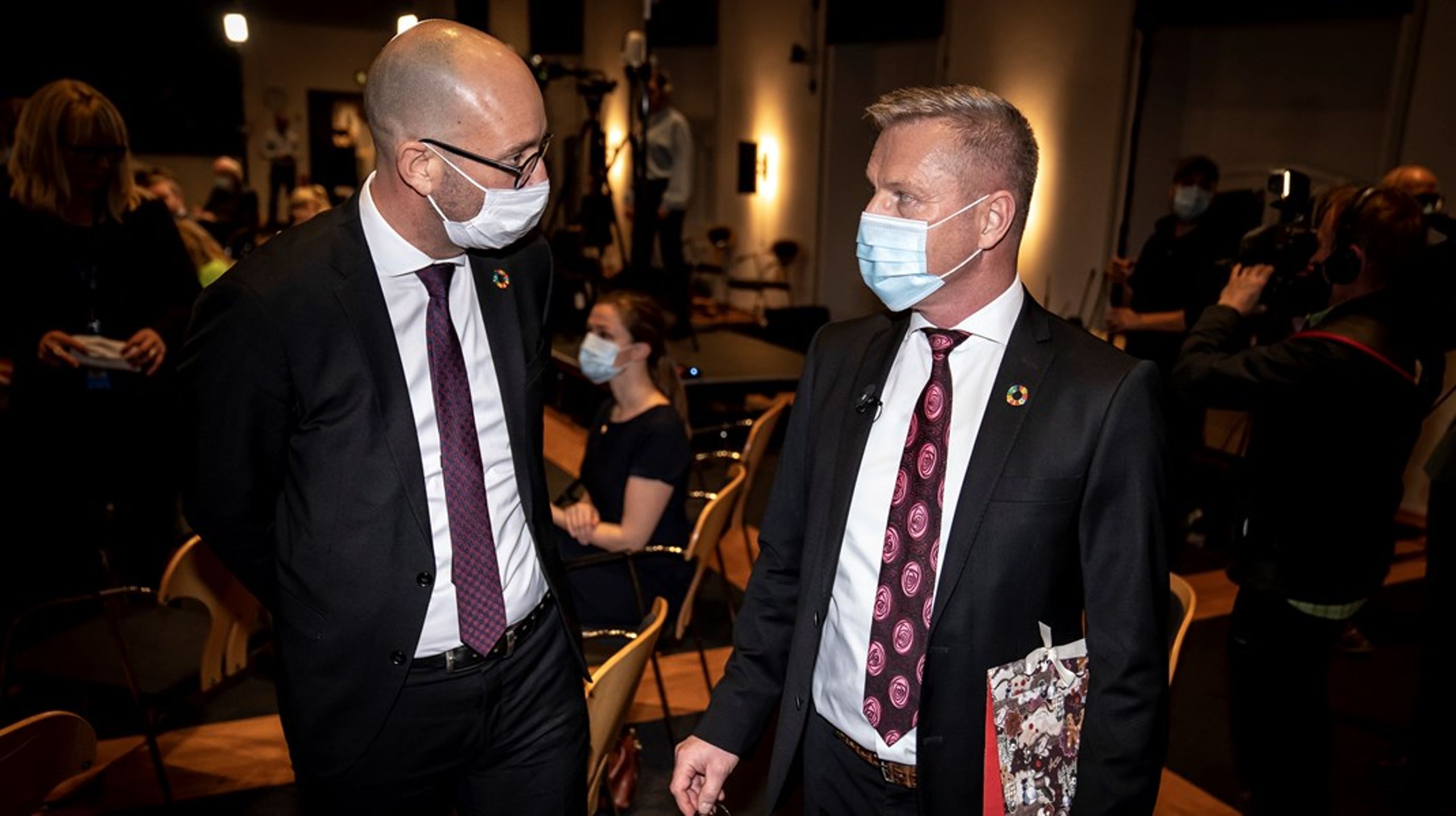 Fødevareminister Rasmus Prehn (S)&nbsp;og udviklingsminister Flemming Møller Mortensen (S)&nbsp;er blandt de ministre, der har en stor&nbsp;opgave på deres bord frem mod ferien.