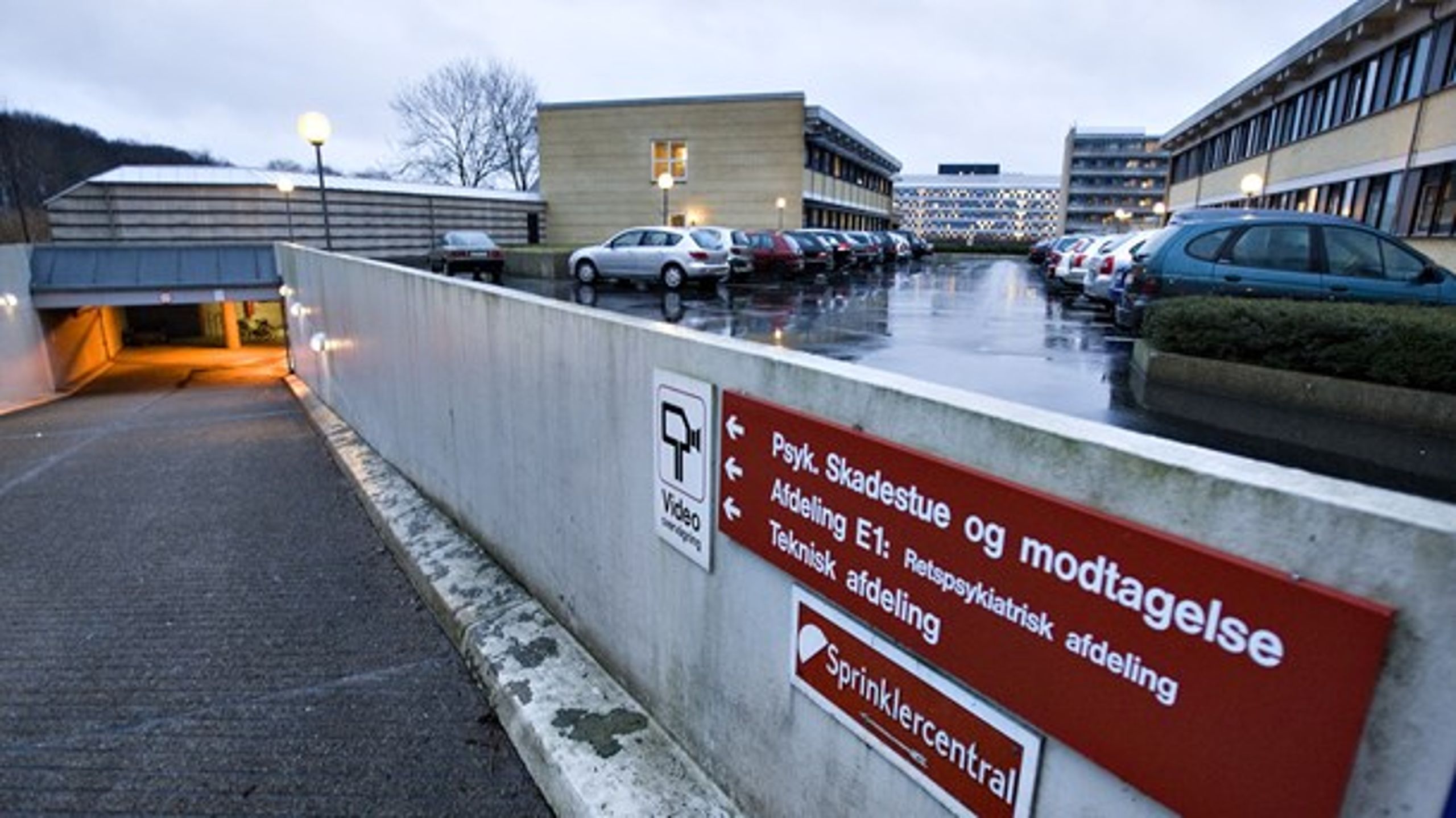 Det bliver svært at lave en psykiatriplan, så længe der mangler speciallæger&nbsp;i både voksenpsykiatrien og børne- og ungdomspsykiatrien, skriver&nbsp;Camilla Noelle Rathcke.