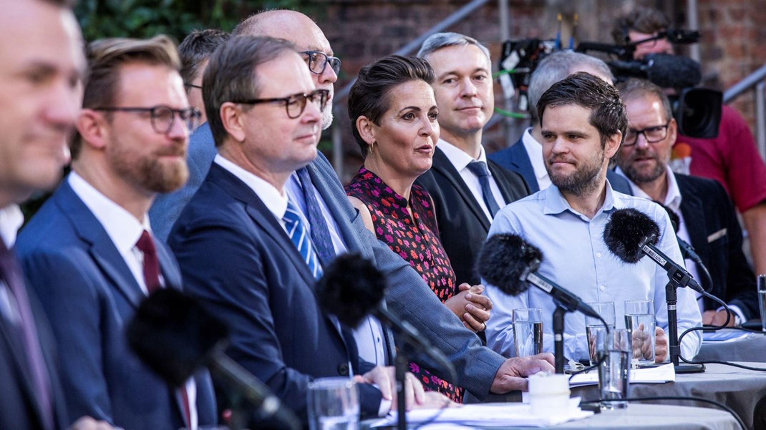 Med infrastrukturaftalen skal Danmark frem mod 2035 investere mere end 160 milliarder kroner i nye veje, jernbaner og cykelstier.&nbsp;