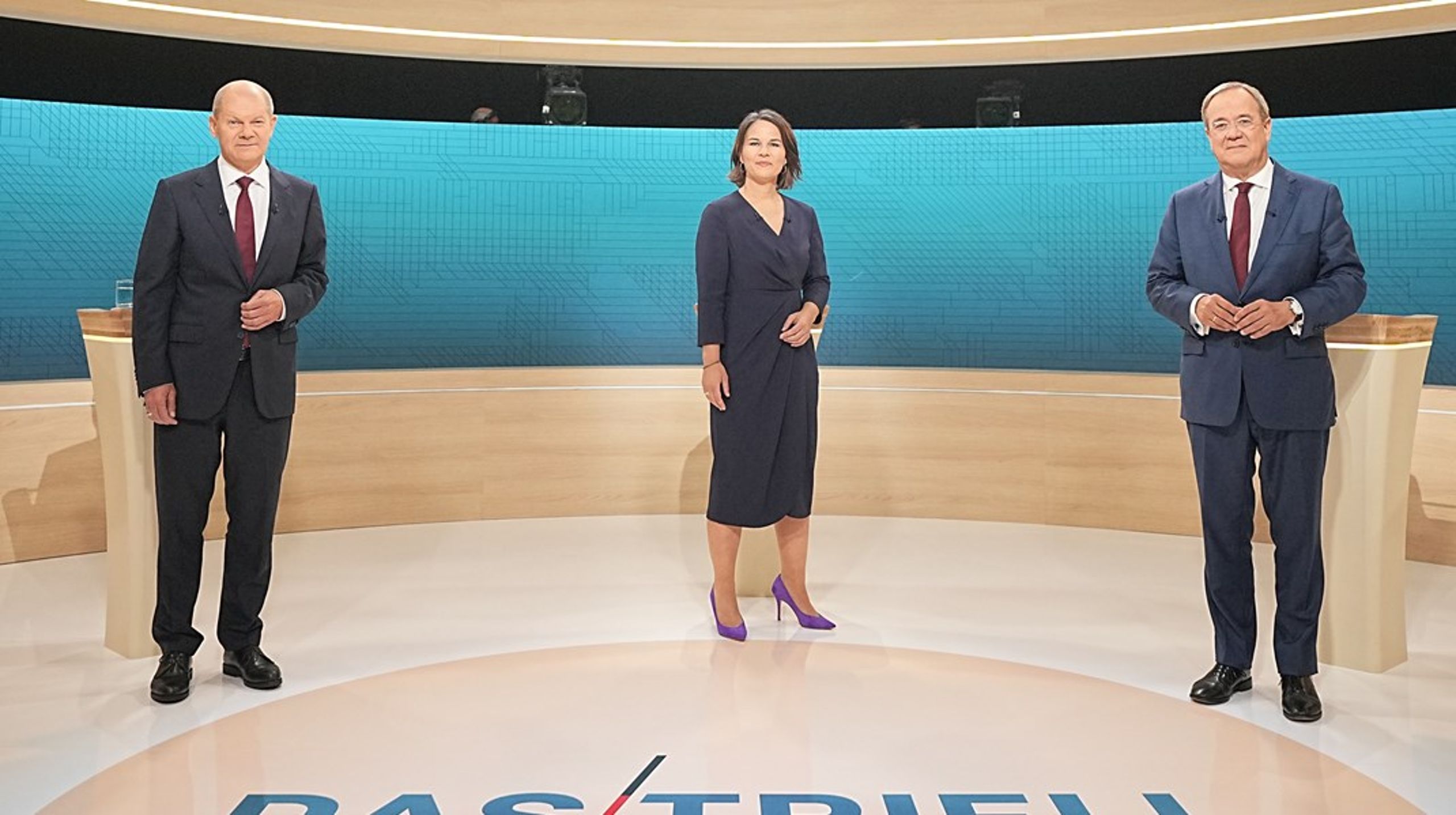 De tre partiledere Annalena Baerbock, Armin Laschet og Olaf Scholz fotograferet før tv-debat.