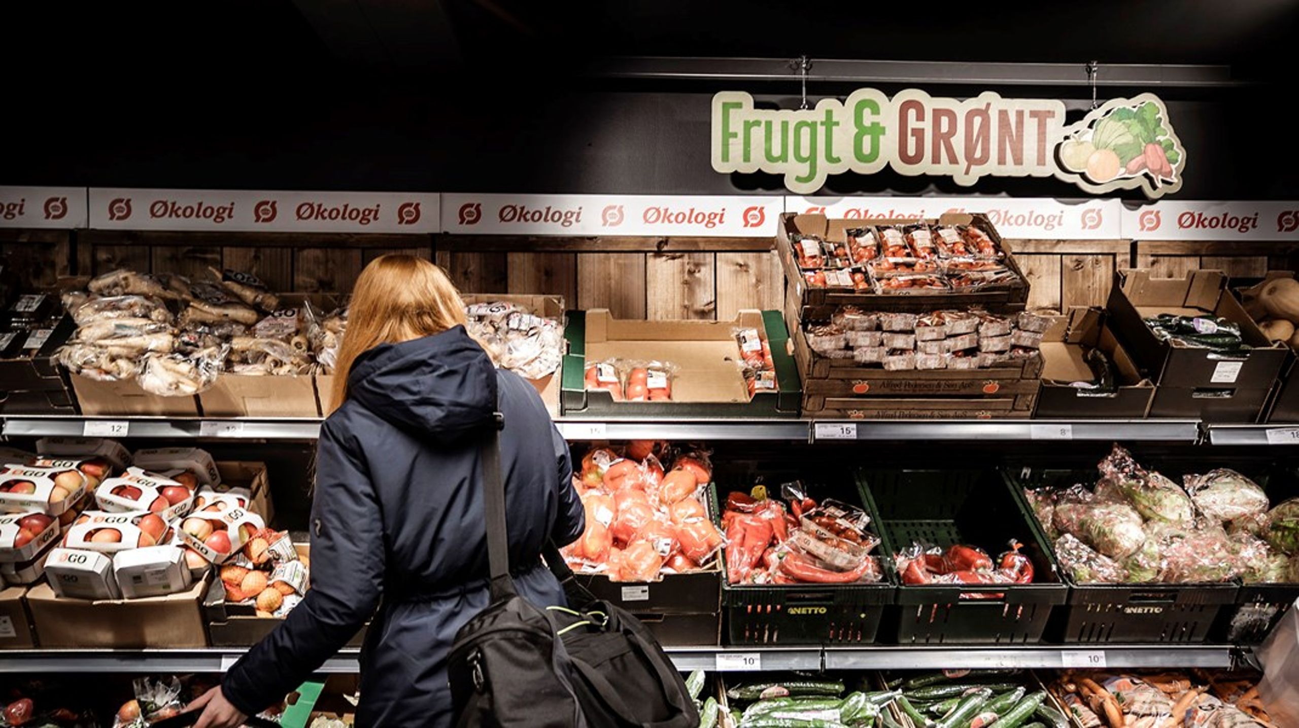 Madspild skal nedbringes markant, og der skal være en mere planterig menu i de danske køkkener, skriver Sybille Kyed.