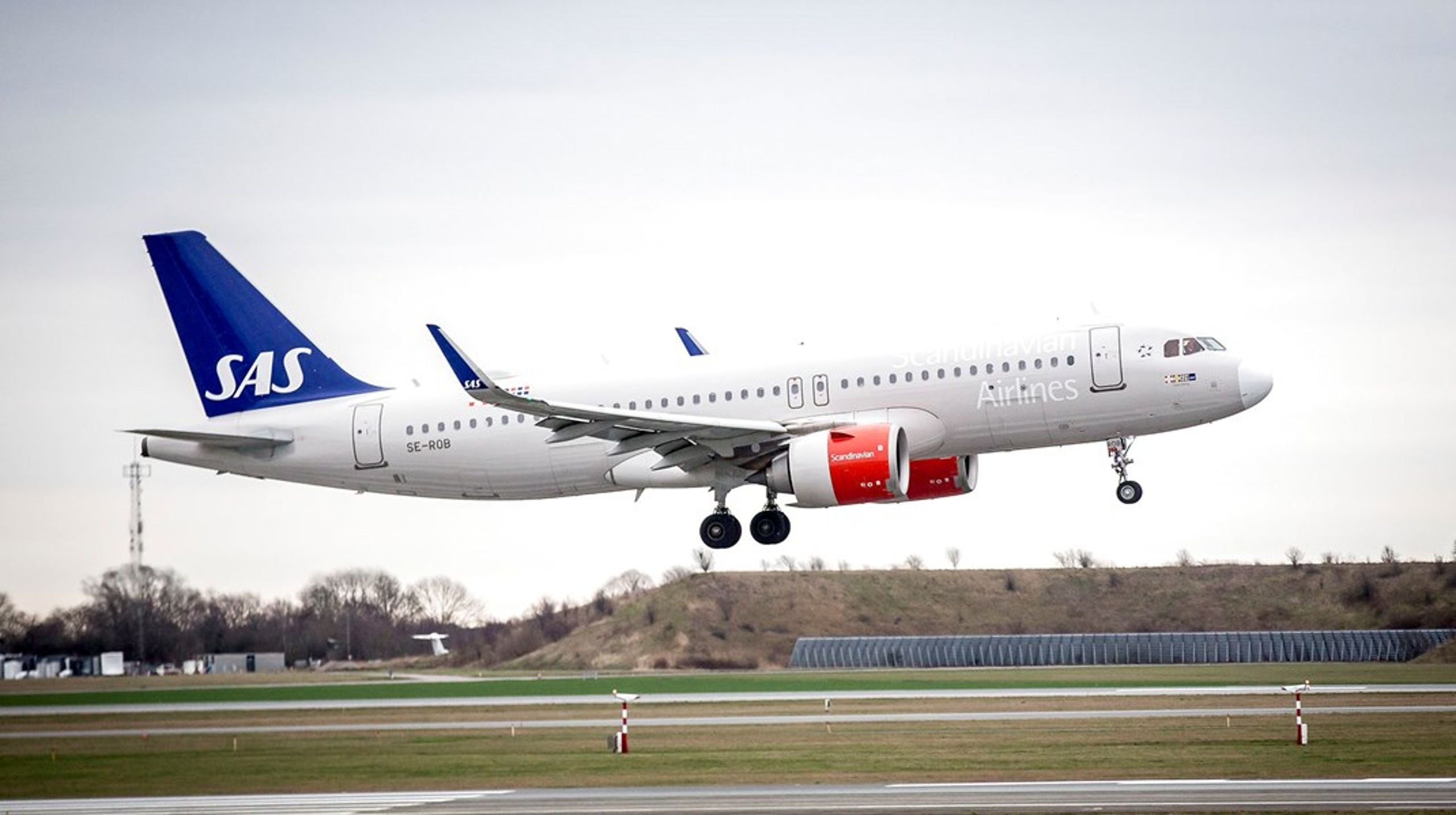 <div>Forretningsrejsende tager i højere grad mødet eller konferencen hjemme i stedet for at rejse med fly, skriver Simon Pauck Hansen.</div>