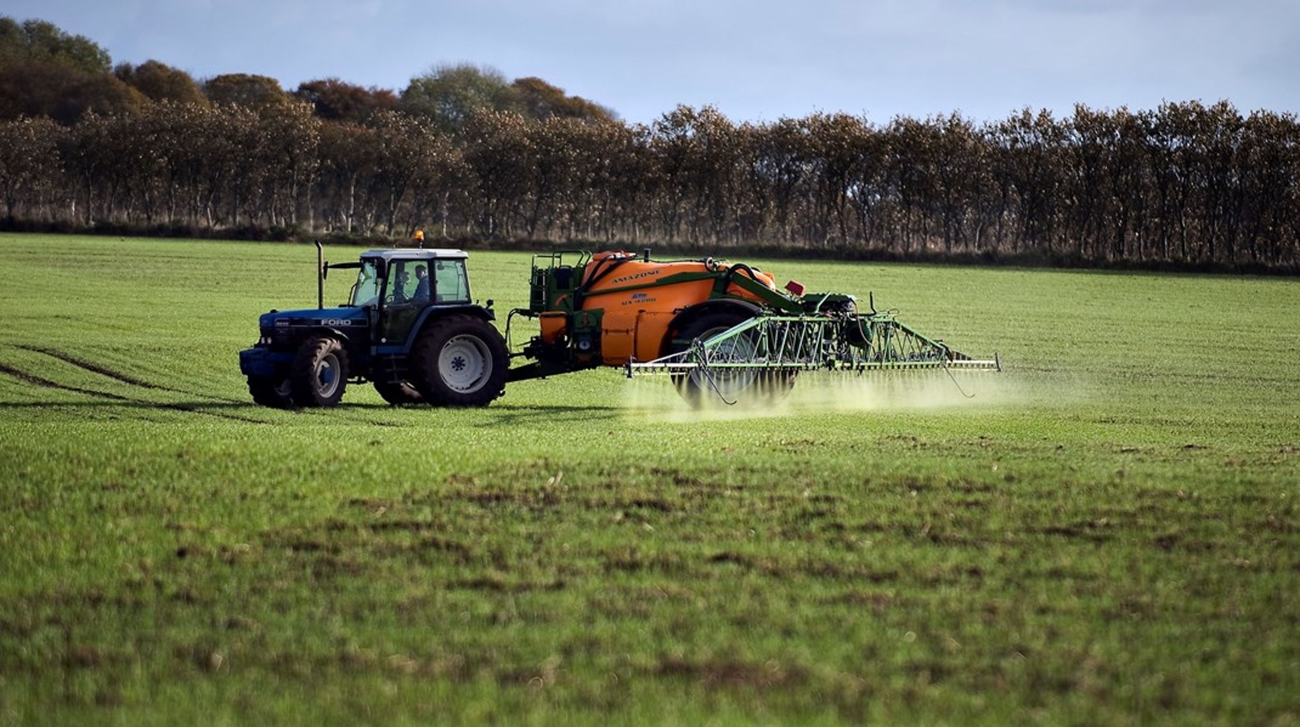 I pesticidforhandlingerne skal teknologi og innovation prioriteres for at undgå, at den danske fødevareproduktion
flytter til udlandet, som har et større miljøaftryk&nbsp;end i Danmark, skriver Tanja Andersen.