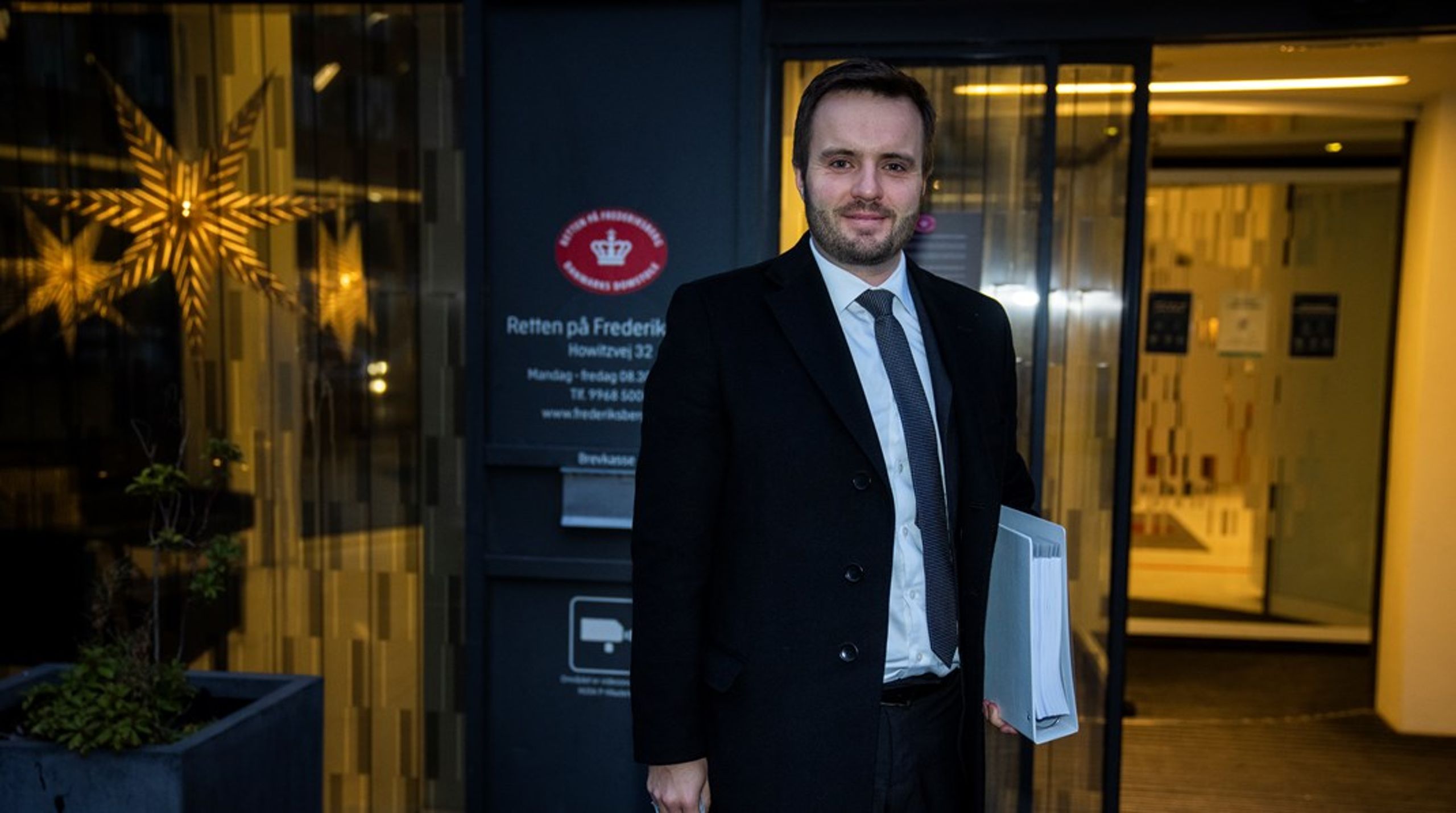 Erhvervsminister Simon Kollerup har brug for Dansk Folkeparti, hvis han skal skaffe flertal for den statslige superfond.&nbsp;