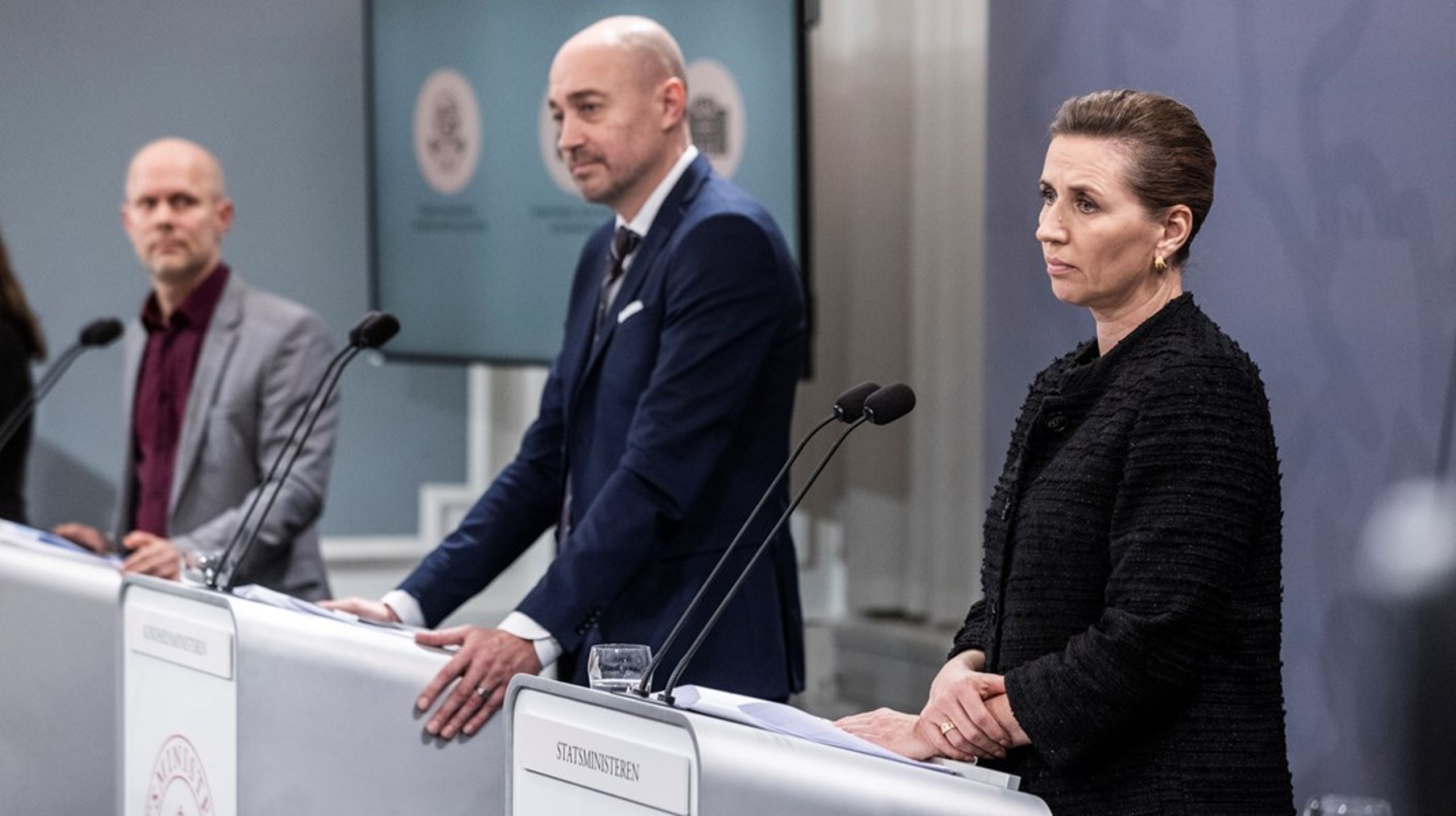 Listen er lang, men blandt andet&nbsp;spillehaller, legelande, forlystelsesparker, spillesteder og teatre skal holde lukket, skriver Johanne Dalgaard.