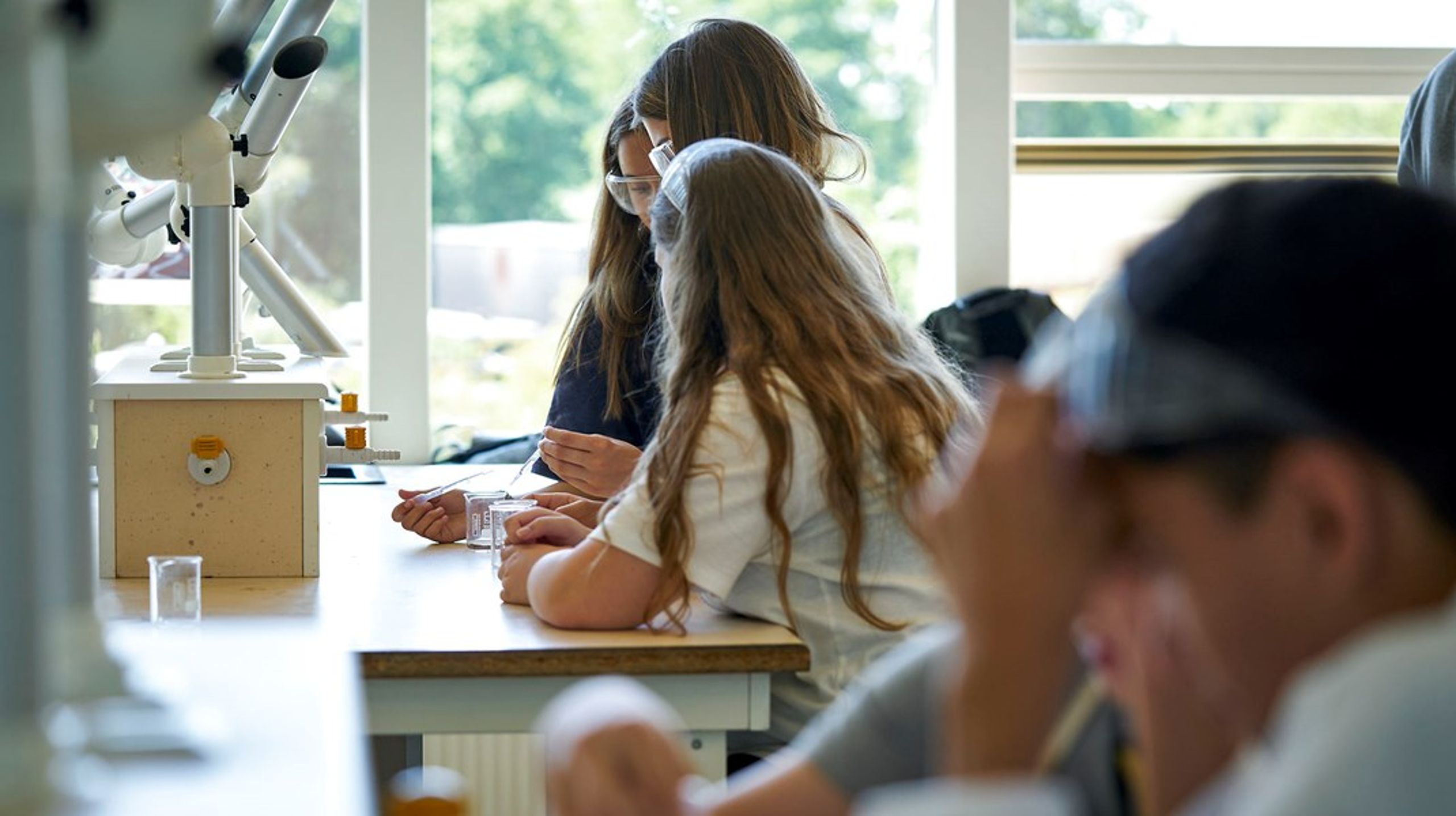 Undervisningen i folkeskolen skal udfoldes på flere måder, så den i højere grad imødekommer elevernes forskellige forudsætninger for at lære, skriver Lars&nbsp;Goldschmidt og Ole Heinager.