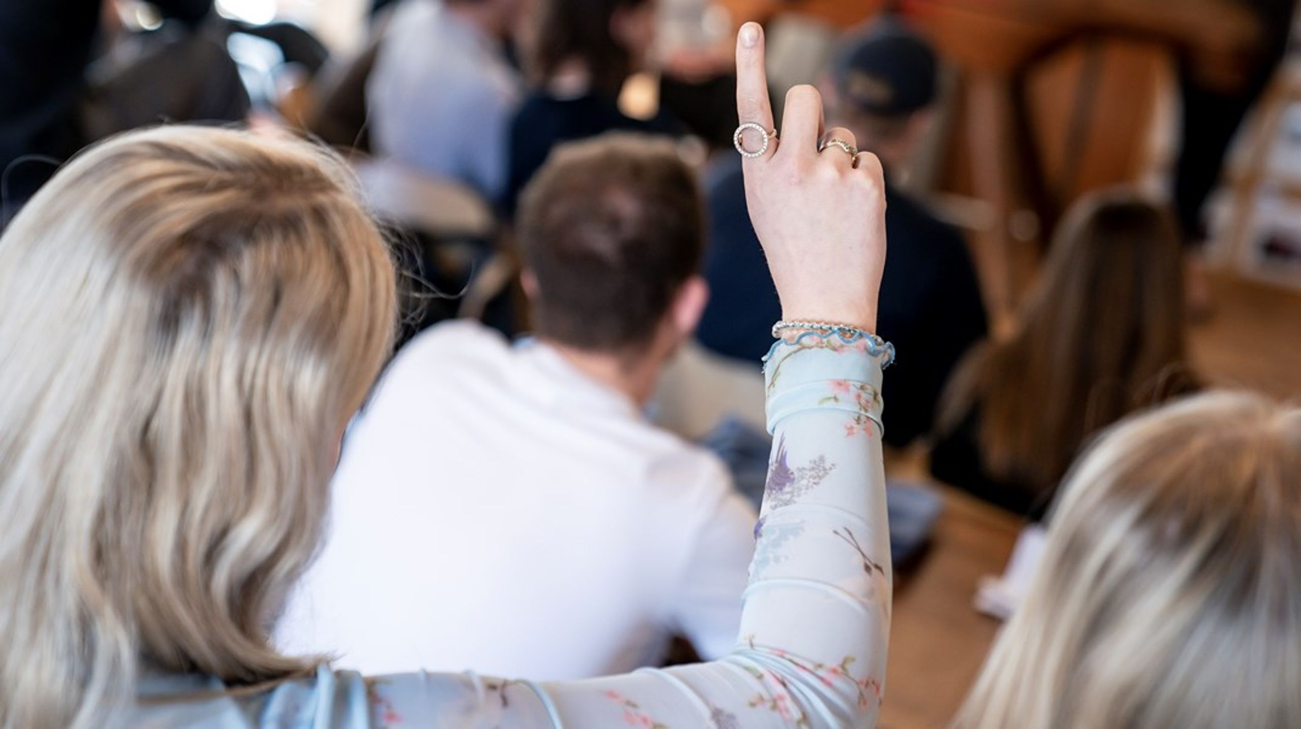 De oplevelser, vi erfarer, har en stærk påvirkningskraft på vores forståelse. De er stærkere end alle andre læringsredskaber, vi kan mønstre, skriver Lisbeth Trinskjær.