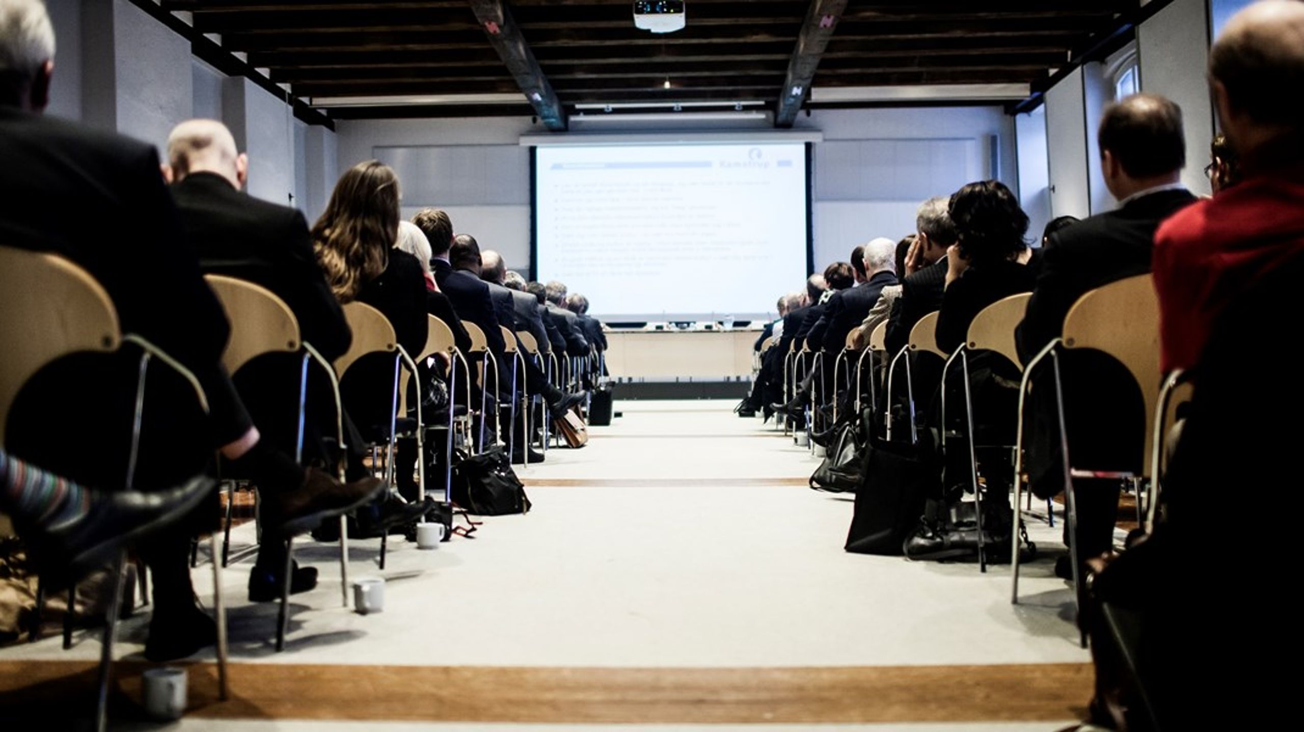 Erhvervsstyrelsen bør igen trække i arbejdstøjet og se, om nye regler reelt styrker innovationskraften hos SMV'erne, skriver&nbsp;Niels Techen og Juan Farré.